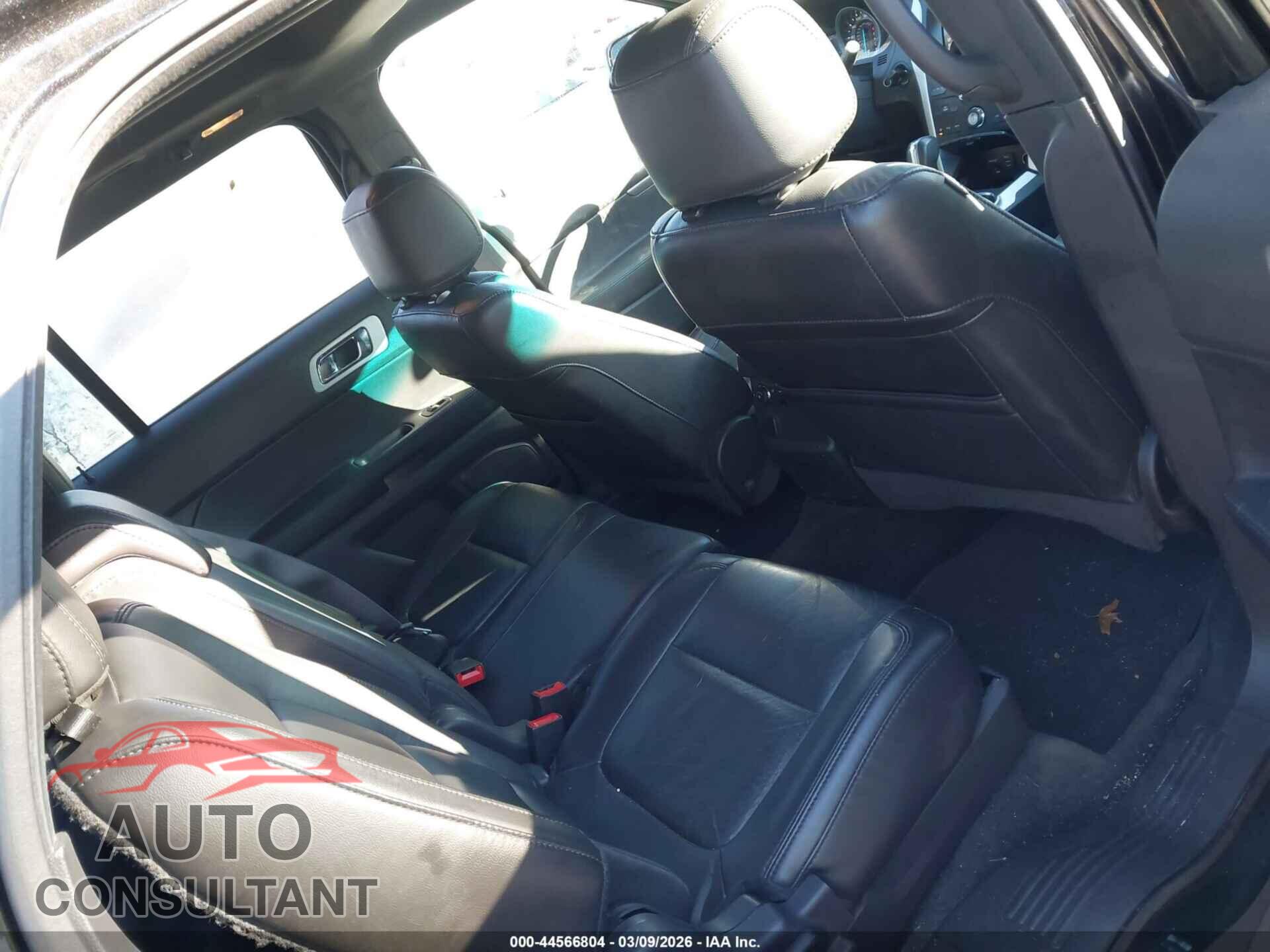 FORD EXPLORER 2015 - 1FM5K8D8XFGB86401