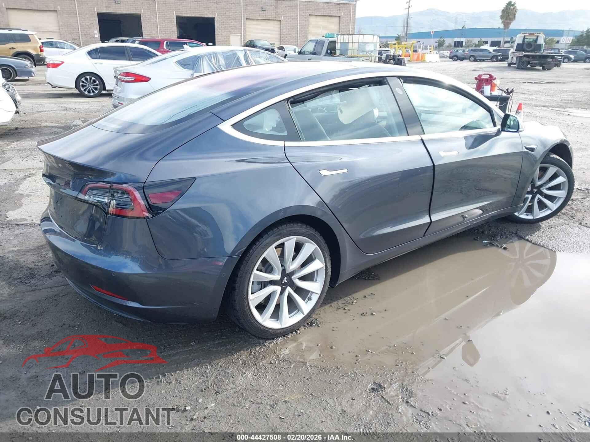 TESLA MODEL 3 2017 - 5YJ3E1EA7HF001732