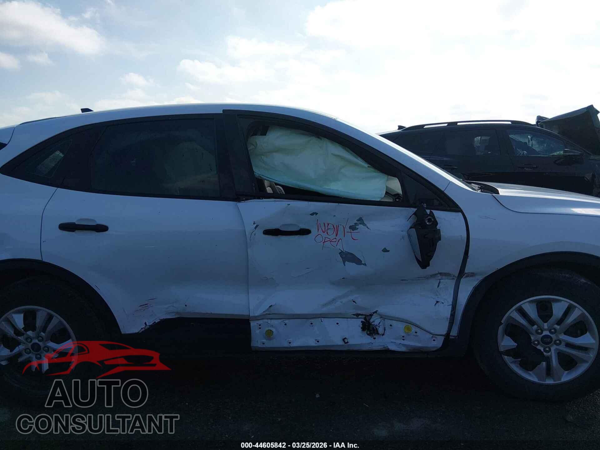 FORD ESCAPE 2020 - 1FMCU0F63LUA31233