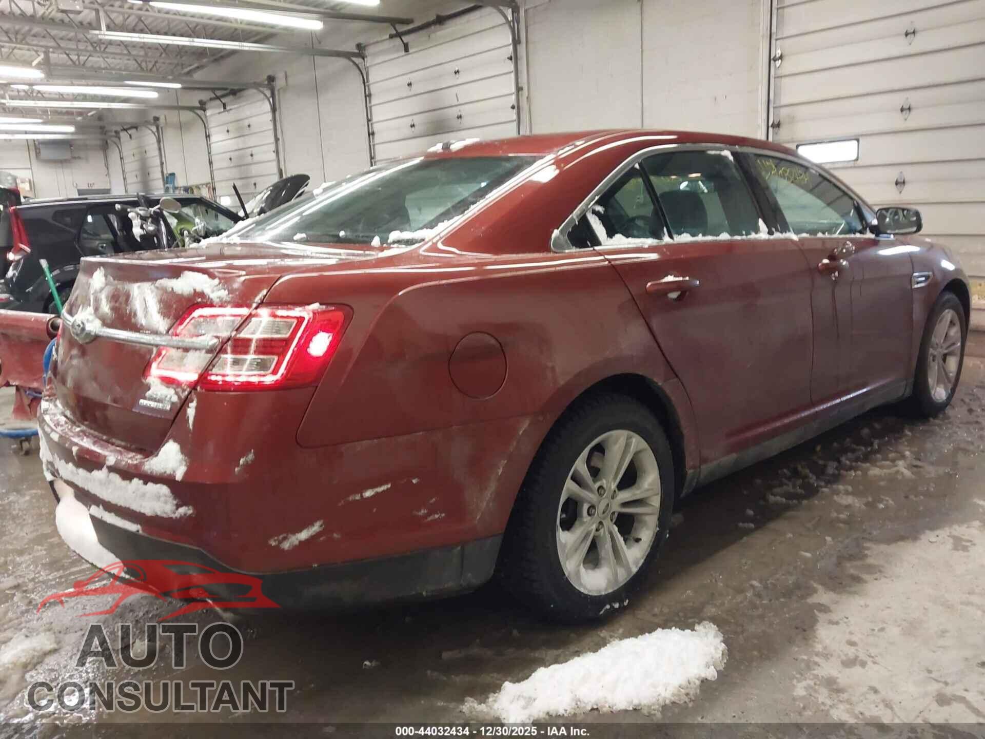 FORD TAURUS 2014 - 1FAHP2E83EG140315