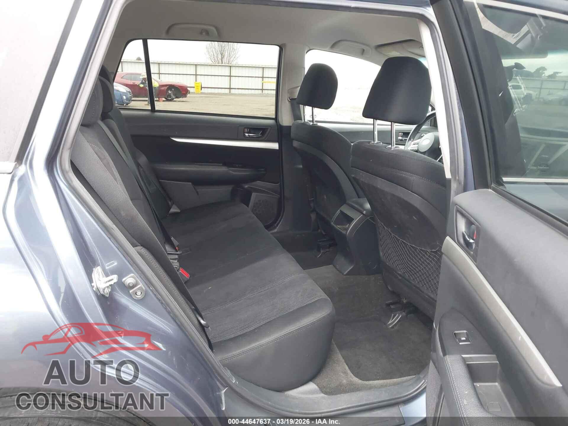 SUBARU OUTBACK 2013 - 4S4BRCCC2D3315775
