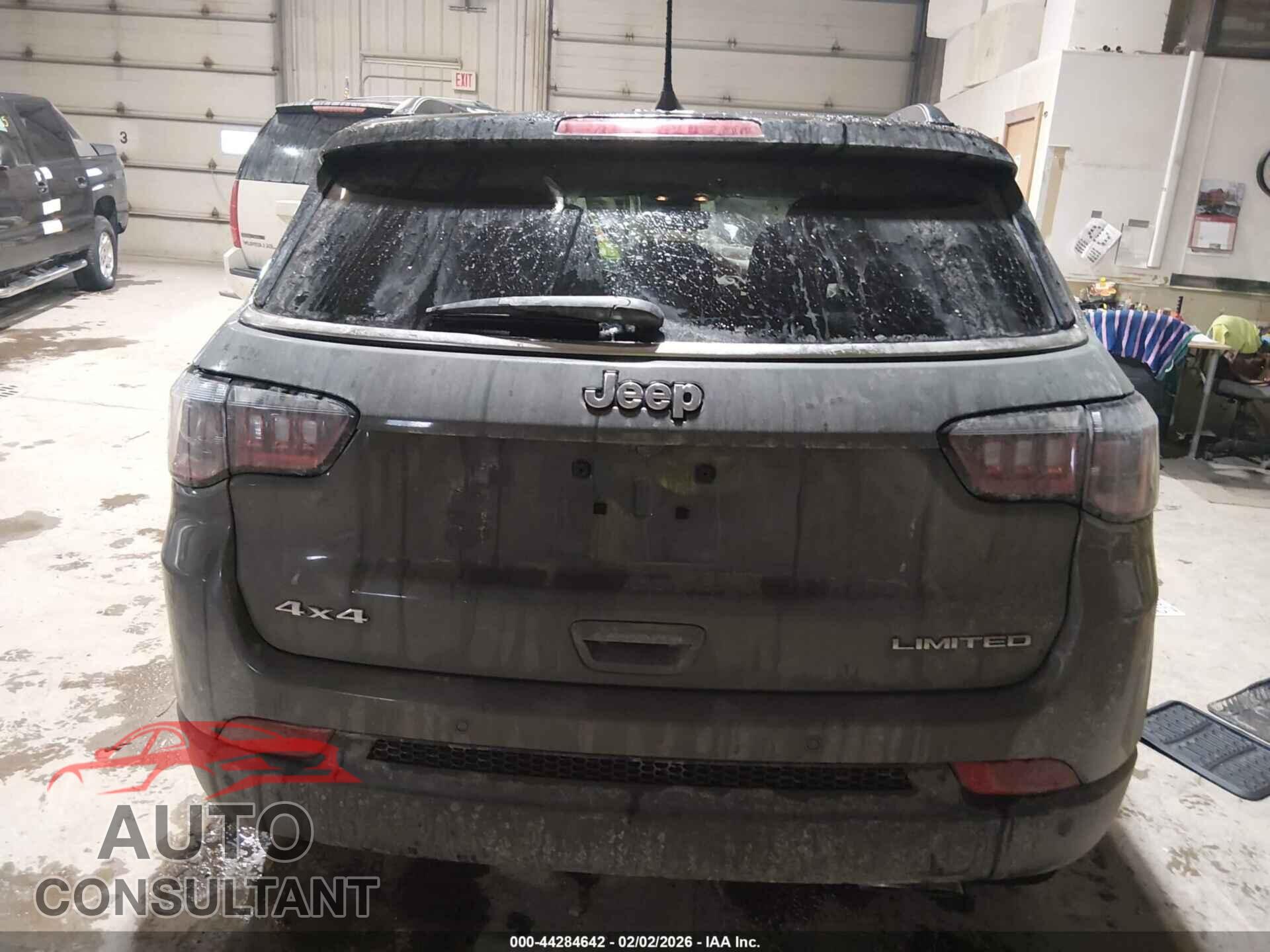 JEEP COMPASS 2021 - 3C4NJDCB2MT512584