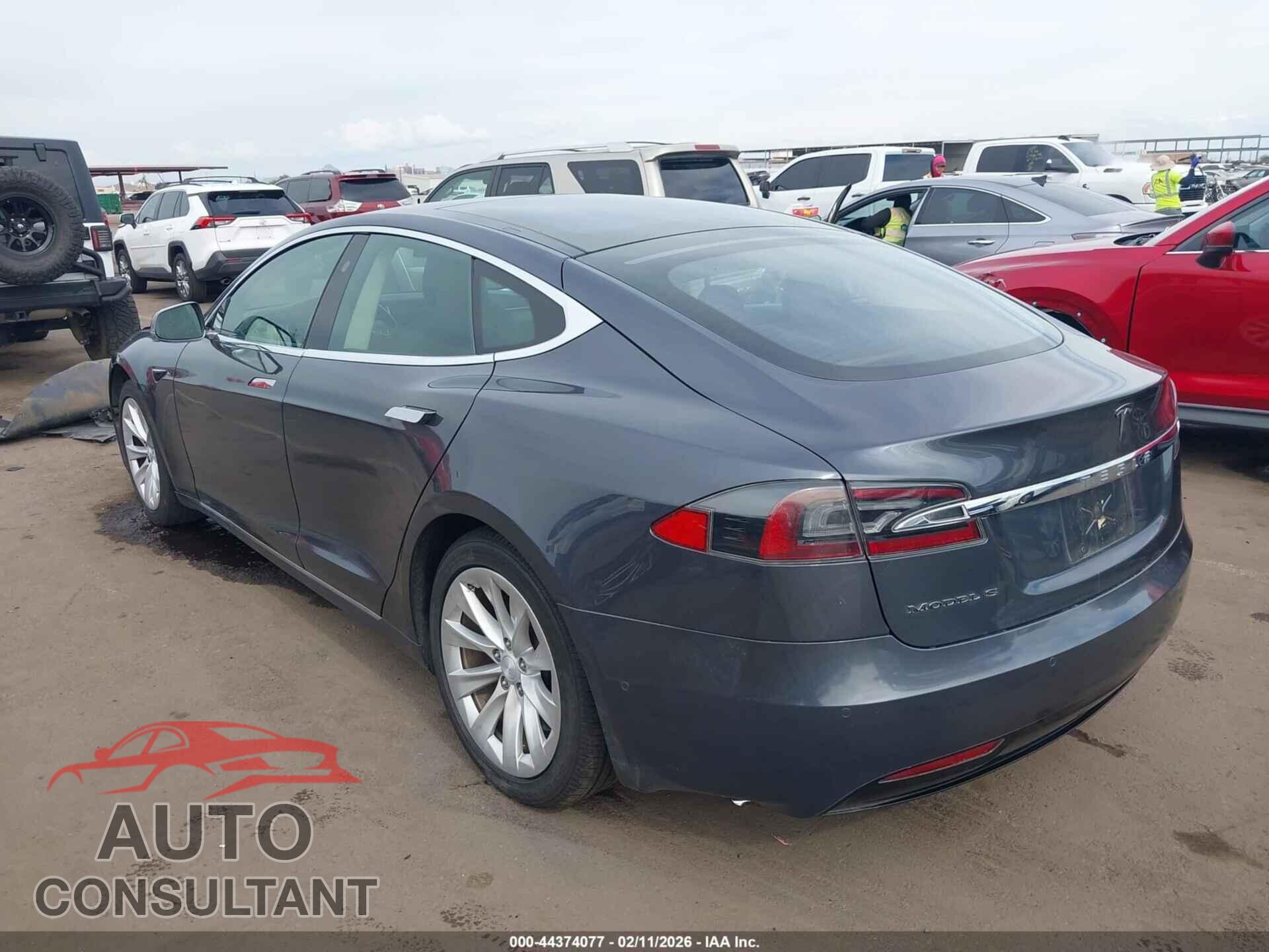 TESLA MODEL S 2017 - 5YJSA1E18HF190981