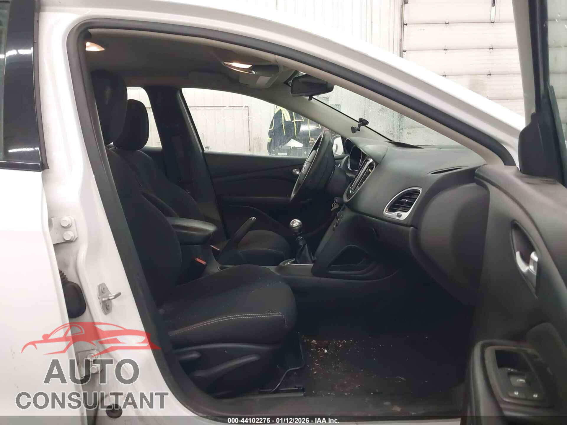 DODGE DART 2015 - 1C3CDFBB3FD403138