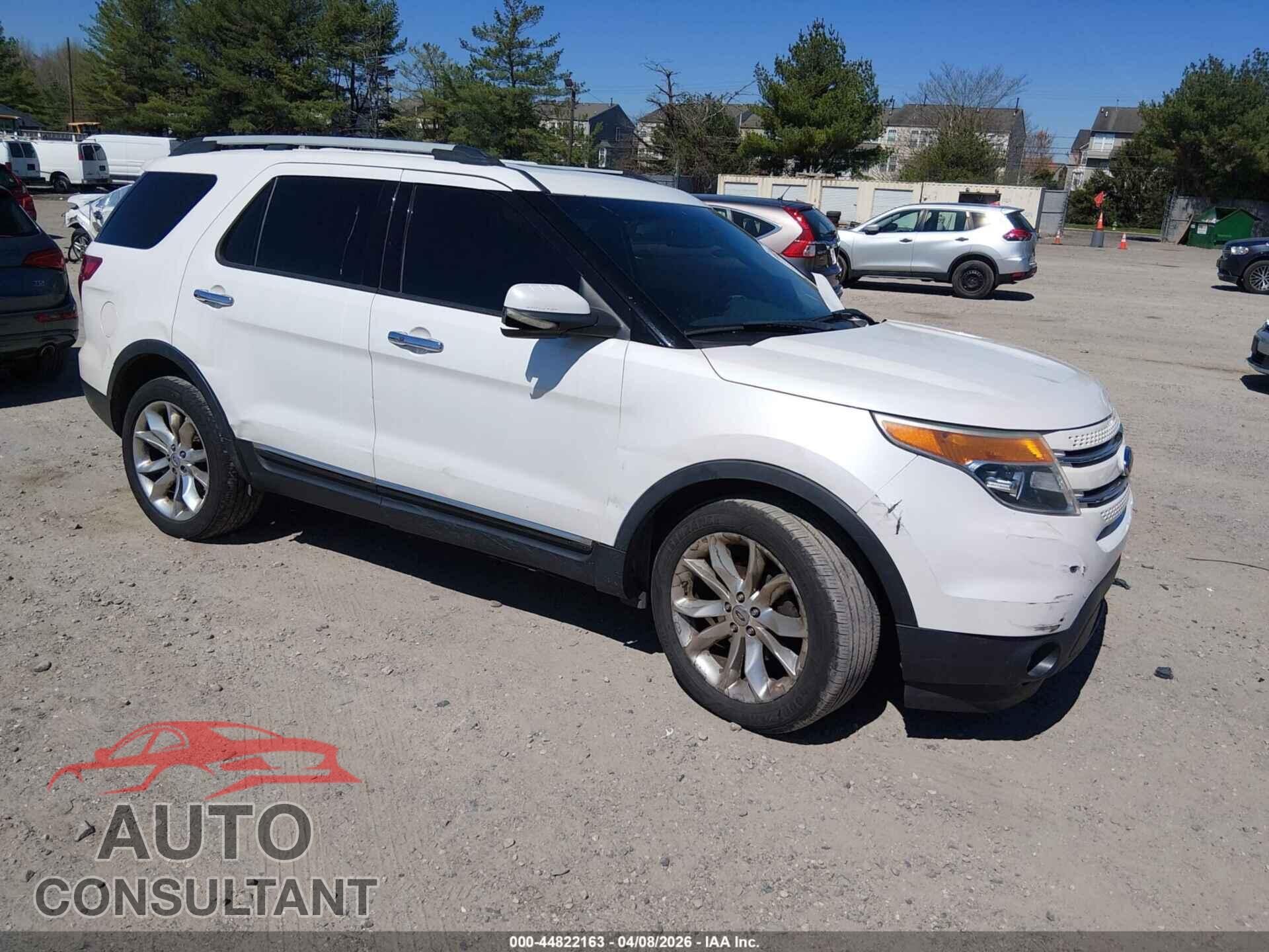 FORD EXPLORER 2011 - 1FMHK8F84BGA63455