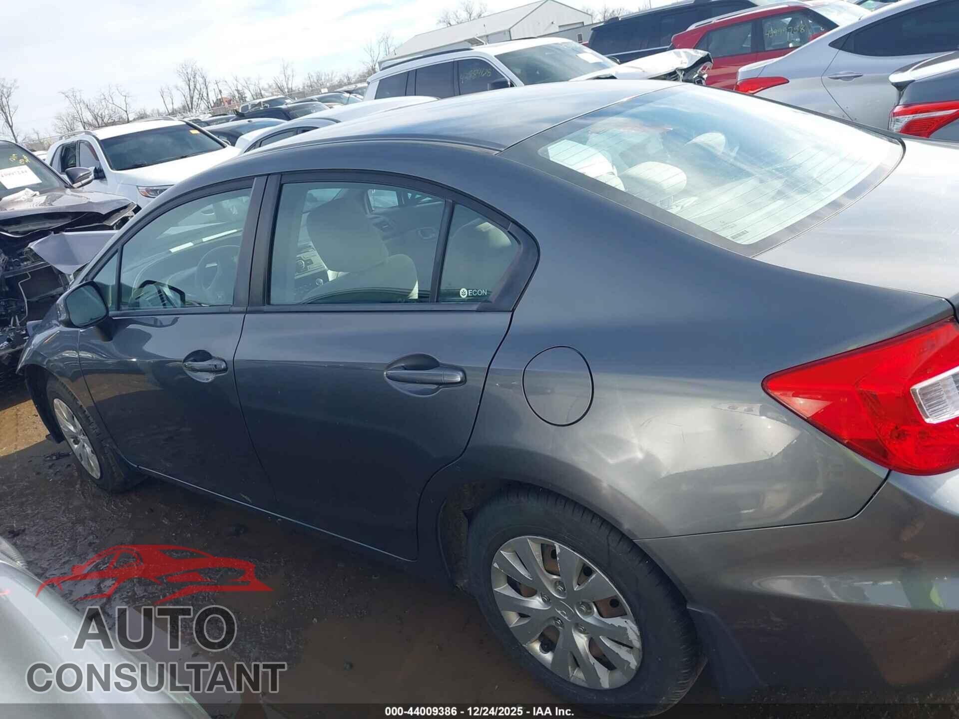 HONDA CIVIC 2012 - 19XFB2F58CE031348