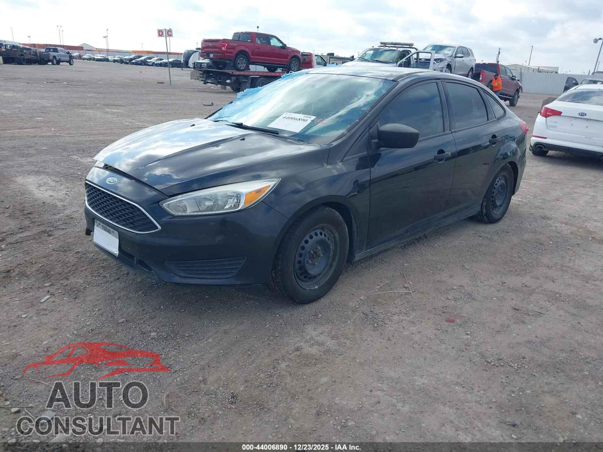 FORD FOCUS 2015 - 1FADP3E29FL363452