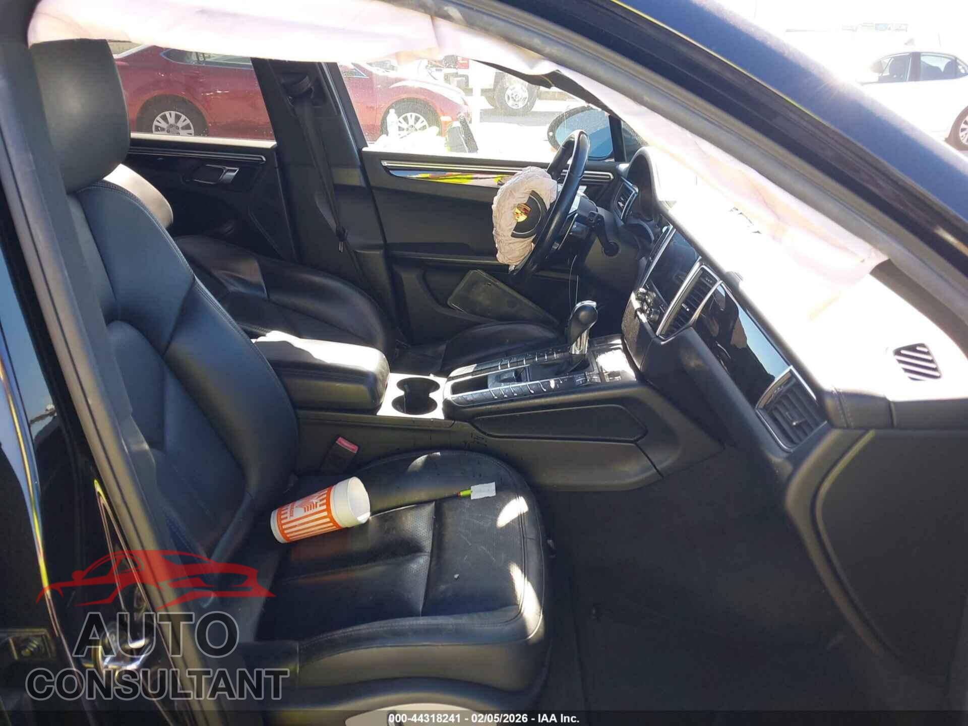 PORSCHE MACAN 2017 - WP1AA2A53HLB82227