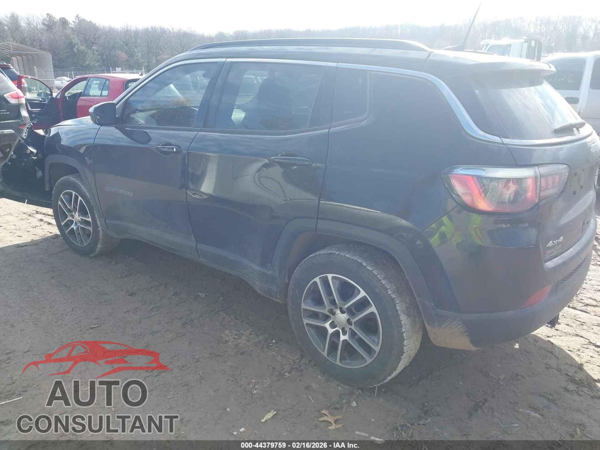 JEEP COMPASS 2018 - 3C4NJDBB5JT357185