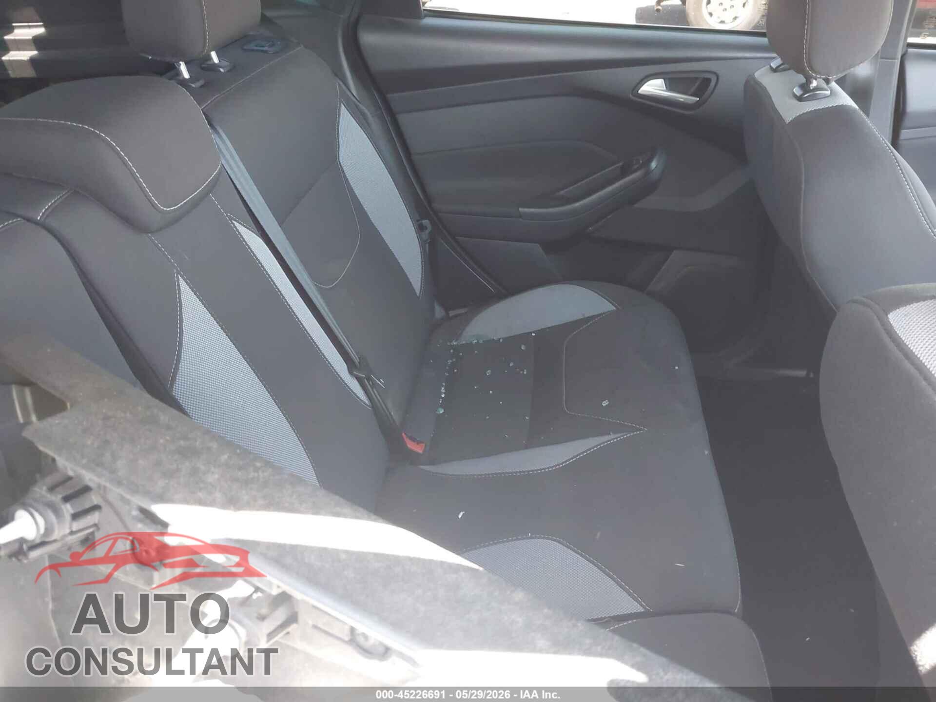 FORD FOCUS ST 2017 - 1FADP3L96HL270858