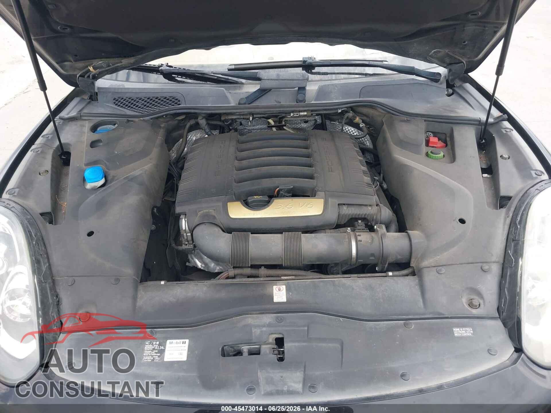 PORSCHE CAYENNE 2016 - WP1AA2A24GLA11118