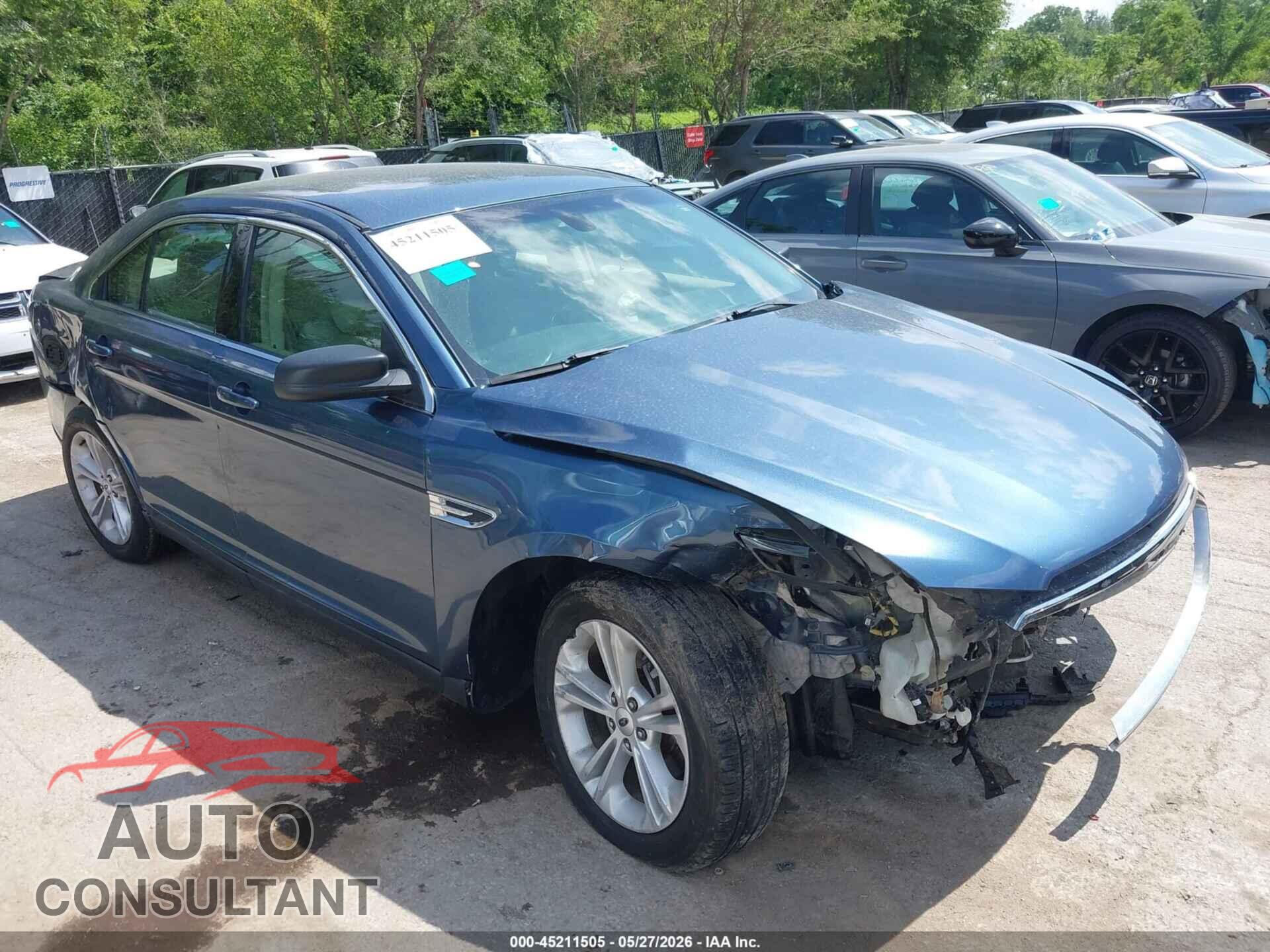 FORD TAURUS 2018 - 1FAHP2D87JG109239