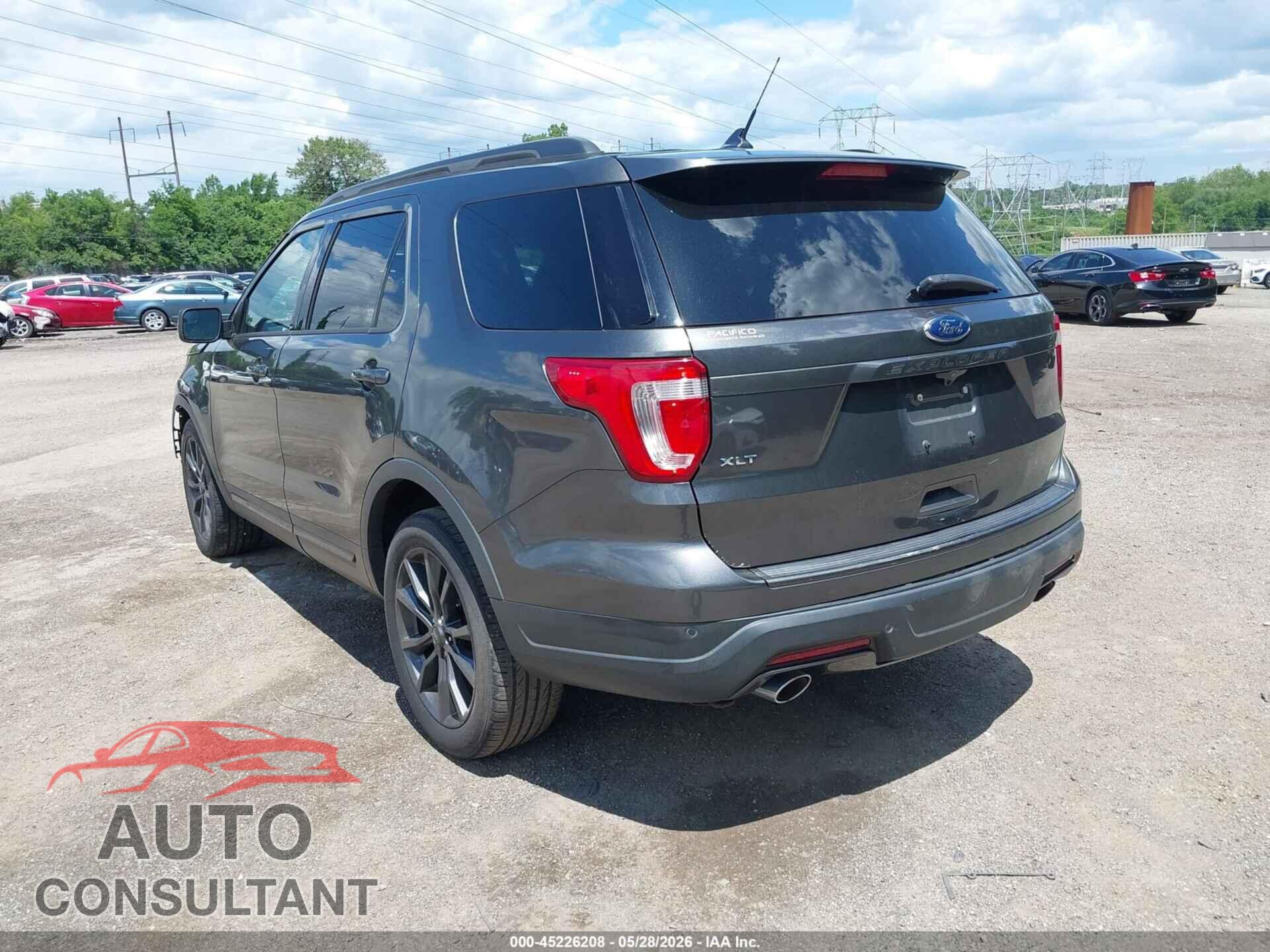 FORD EXPLORER 2018 - 1FM5K7D87JGB25591