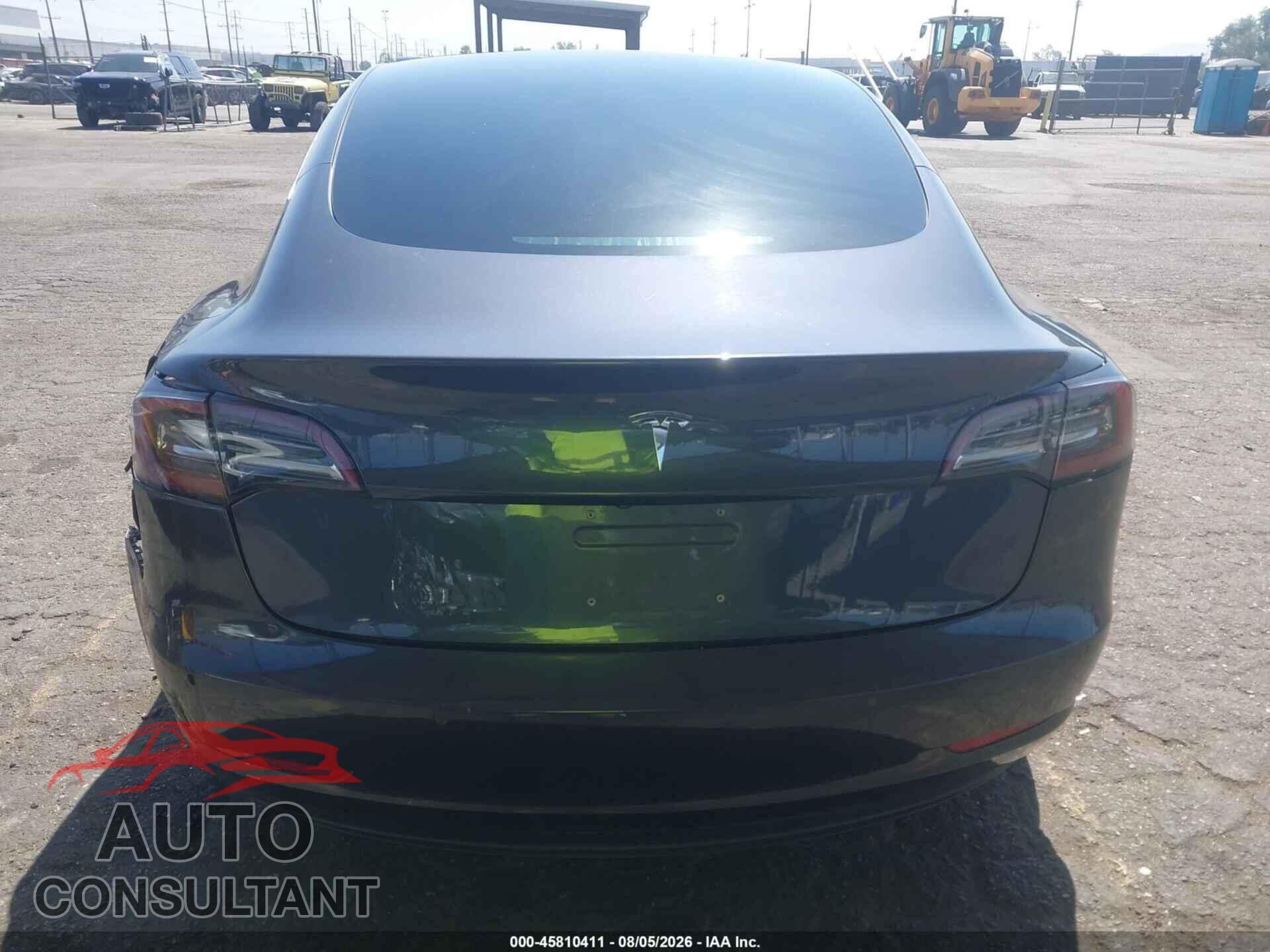 TESLA MODEL 3 2018 - 5YJ3E1EA9JF045401