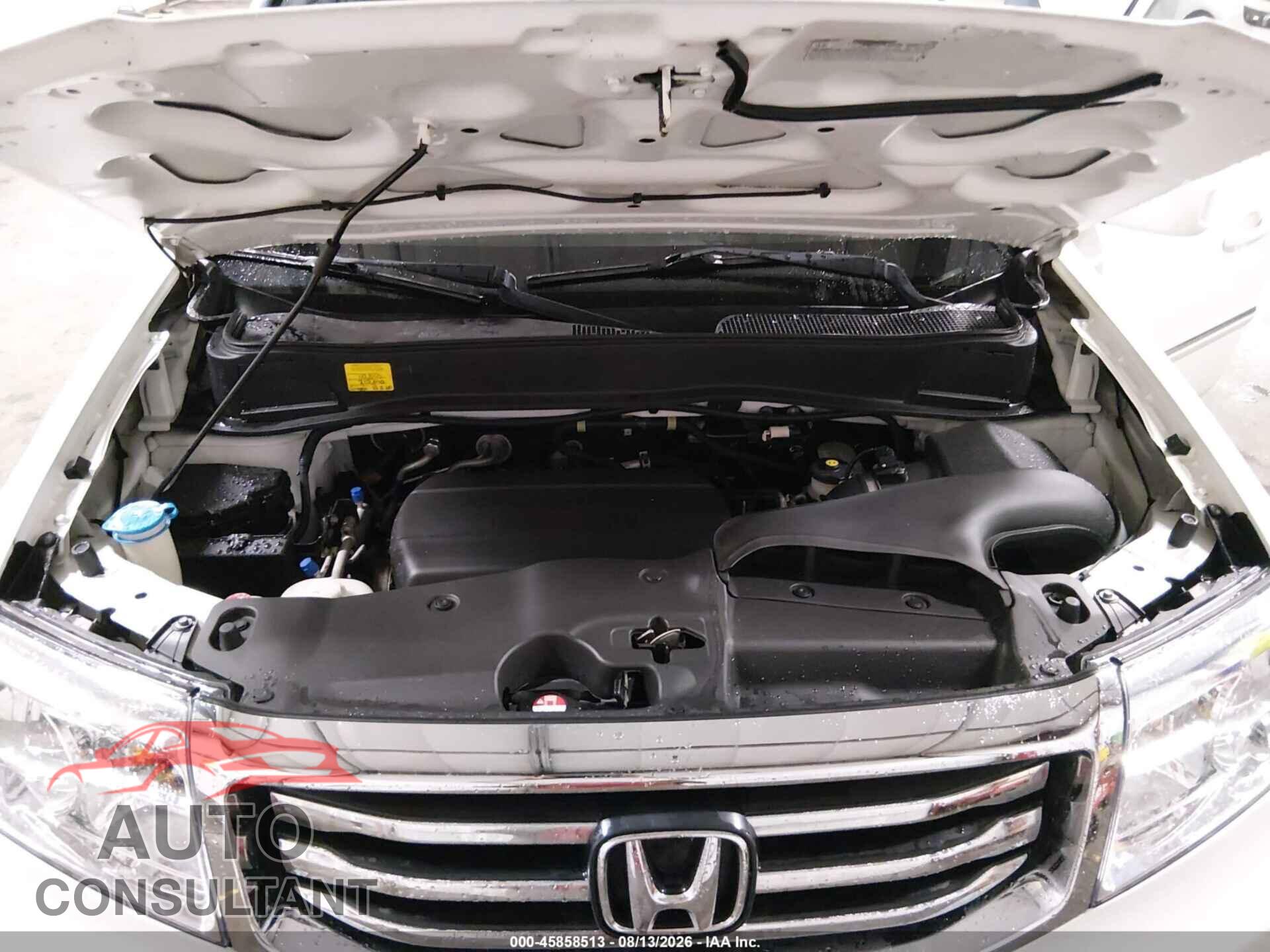 HONDA PILOT 2015 - 5FNYF4H94FB024713