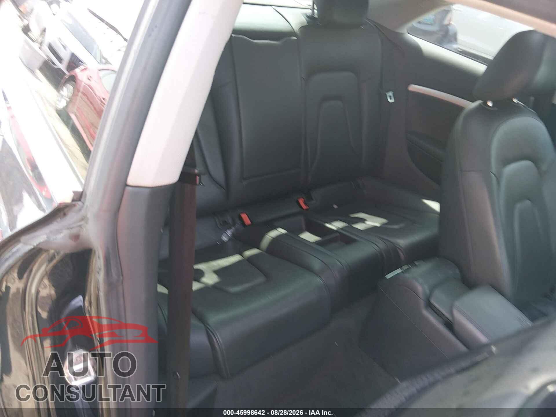 AUDI A5 2012 - WAULFAFR0CA004035