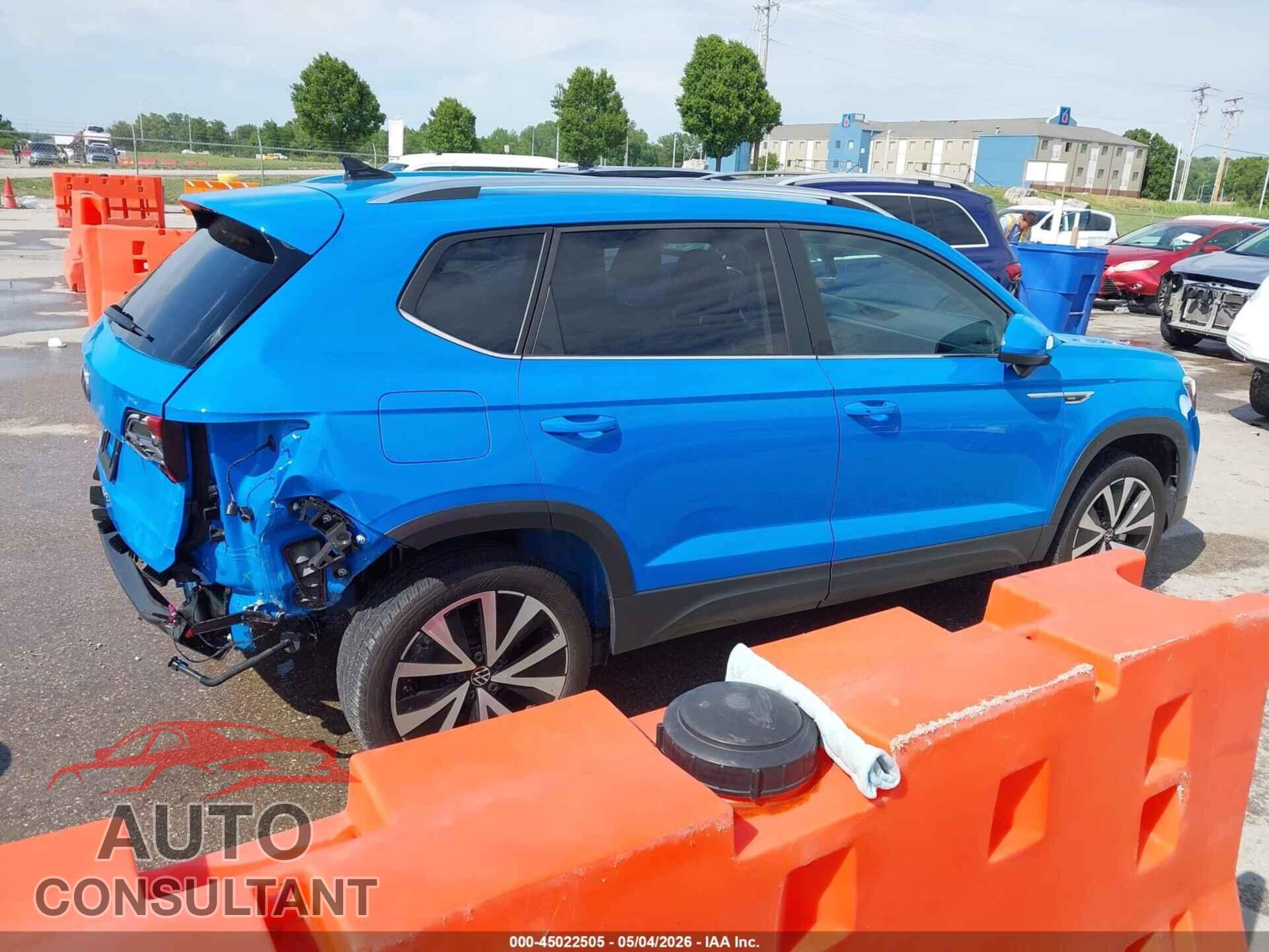 VOLKSWAGEN TAOS 2023 - 3VVSX7B25PM348347