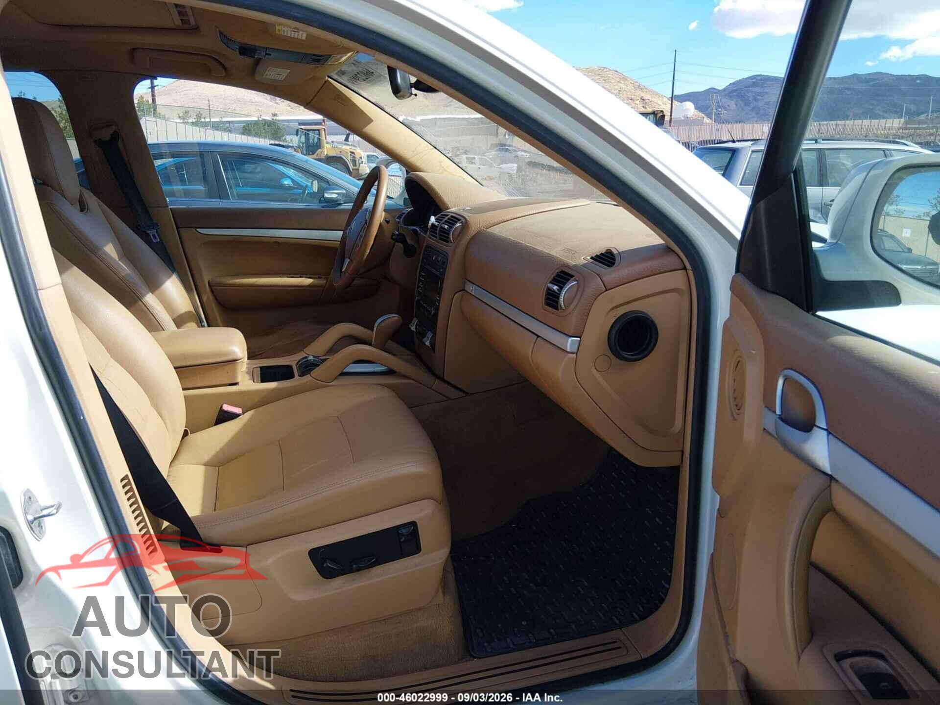 PORSCHE CAYENNE 2010 - WP1AA2APXALA12082