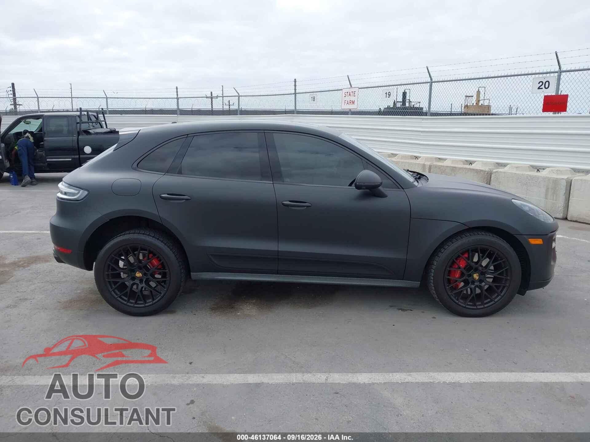 PORSCHE MACAN 2021 - WP1AG2A53MLB52685