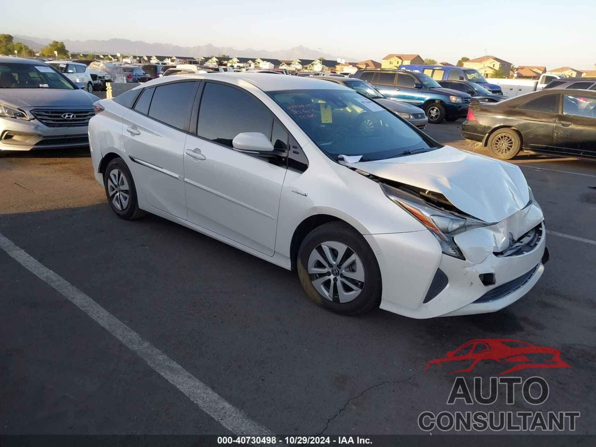 TOYOTA PRIUS 2018 - JTDKBRFU4J3061174