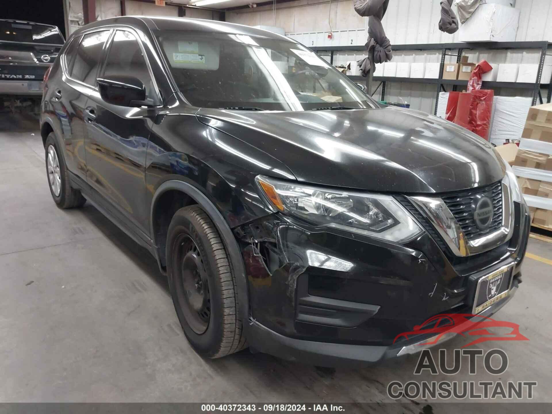 NISSAN ROGUE 2018 - KNMAT2MT6JP605869