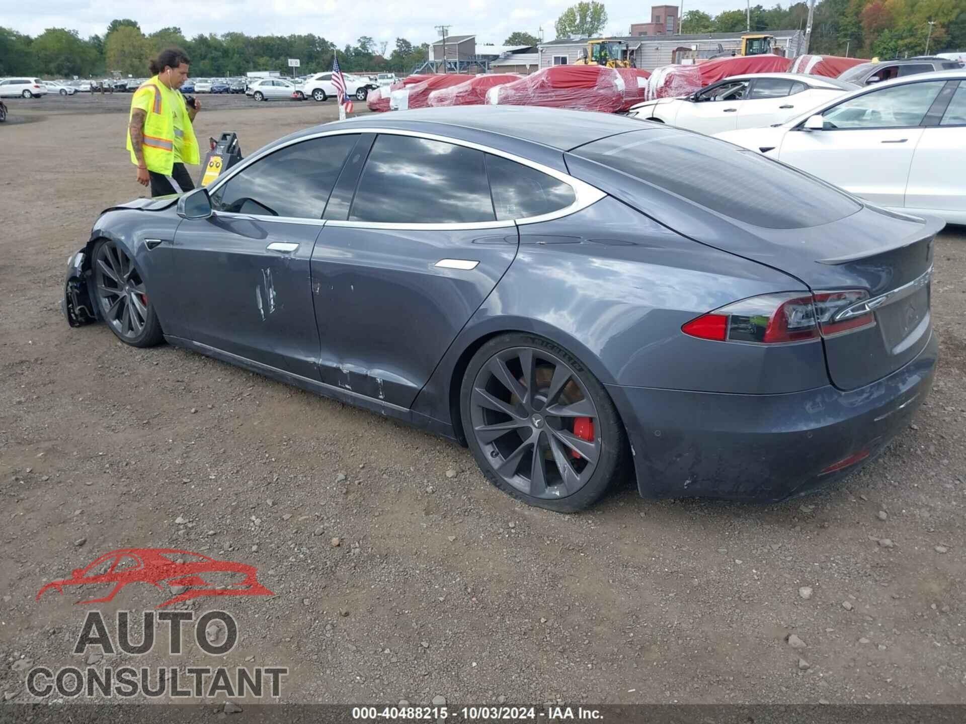 TESLA MODEL S 2021 - 5YJSA1E41MF421658