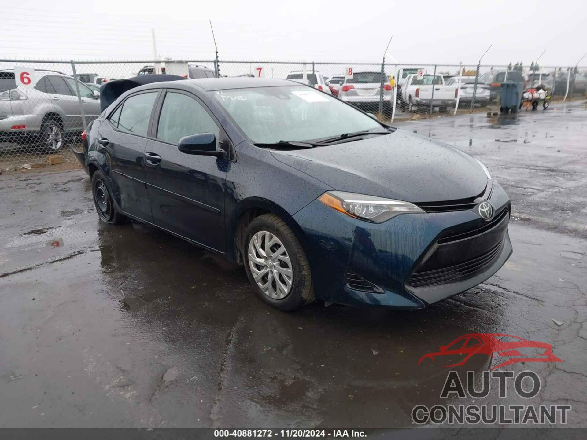 TOYOTA COROLLA 2018 - 2T1BURHE8JC002393