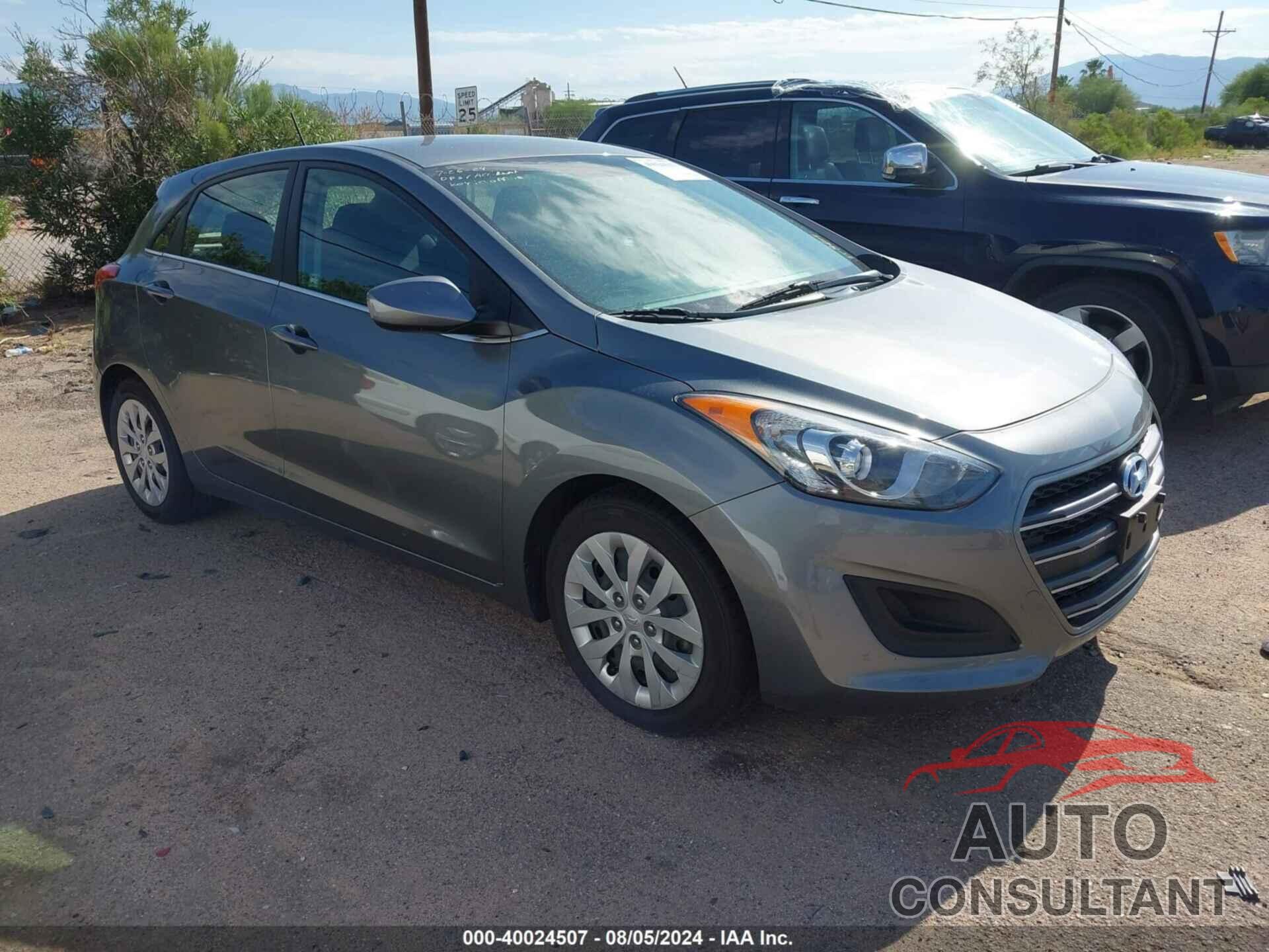 HYUNDAI ELANTRA GT 2017 - KMHD35LH2HU378604