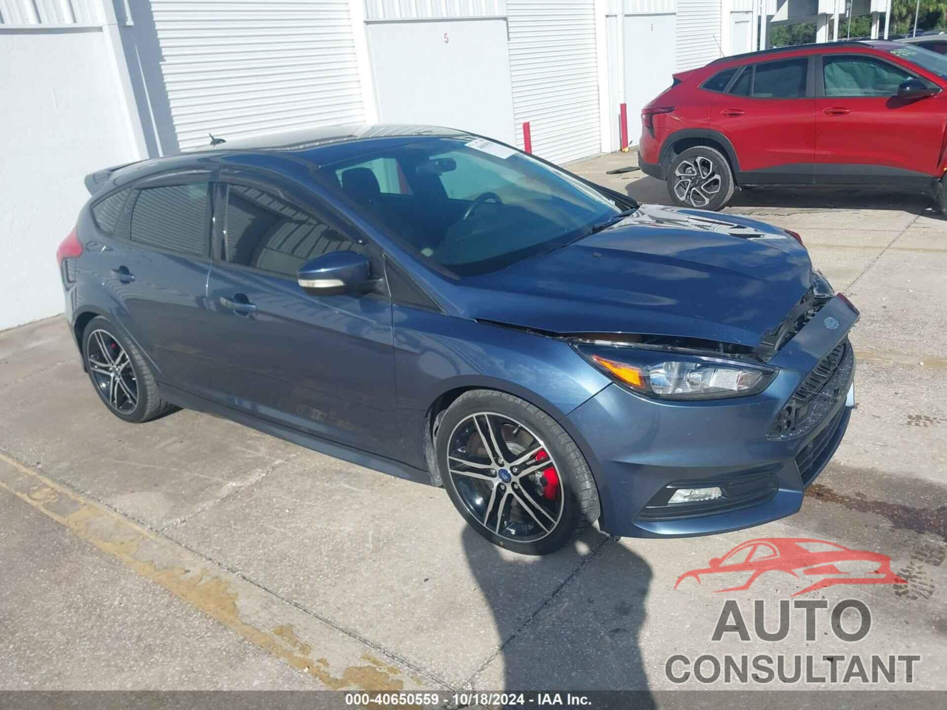 FORD FOCUS ST 2018 - 1FADP3L91JL329367