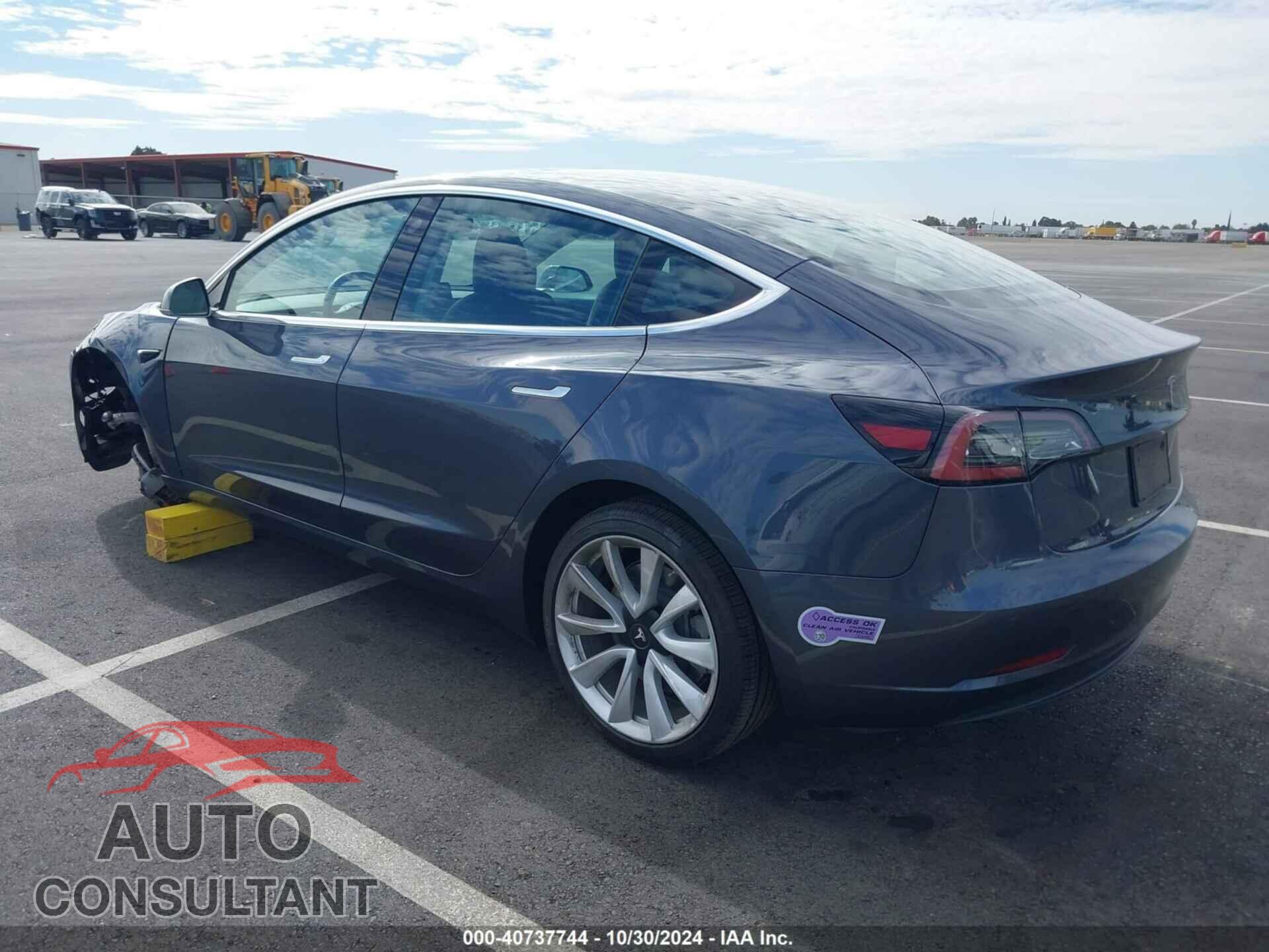 TESLA MODEL 3 2019 - 5YJ3E1EA2KF475918