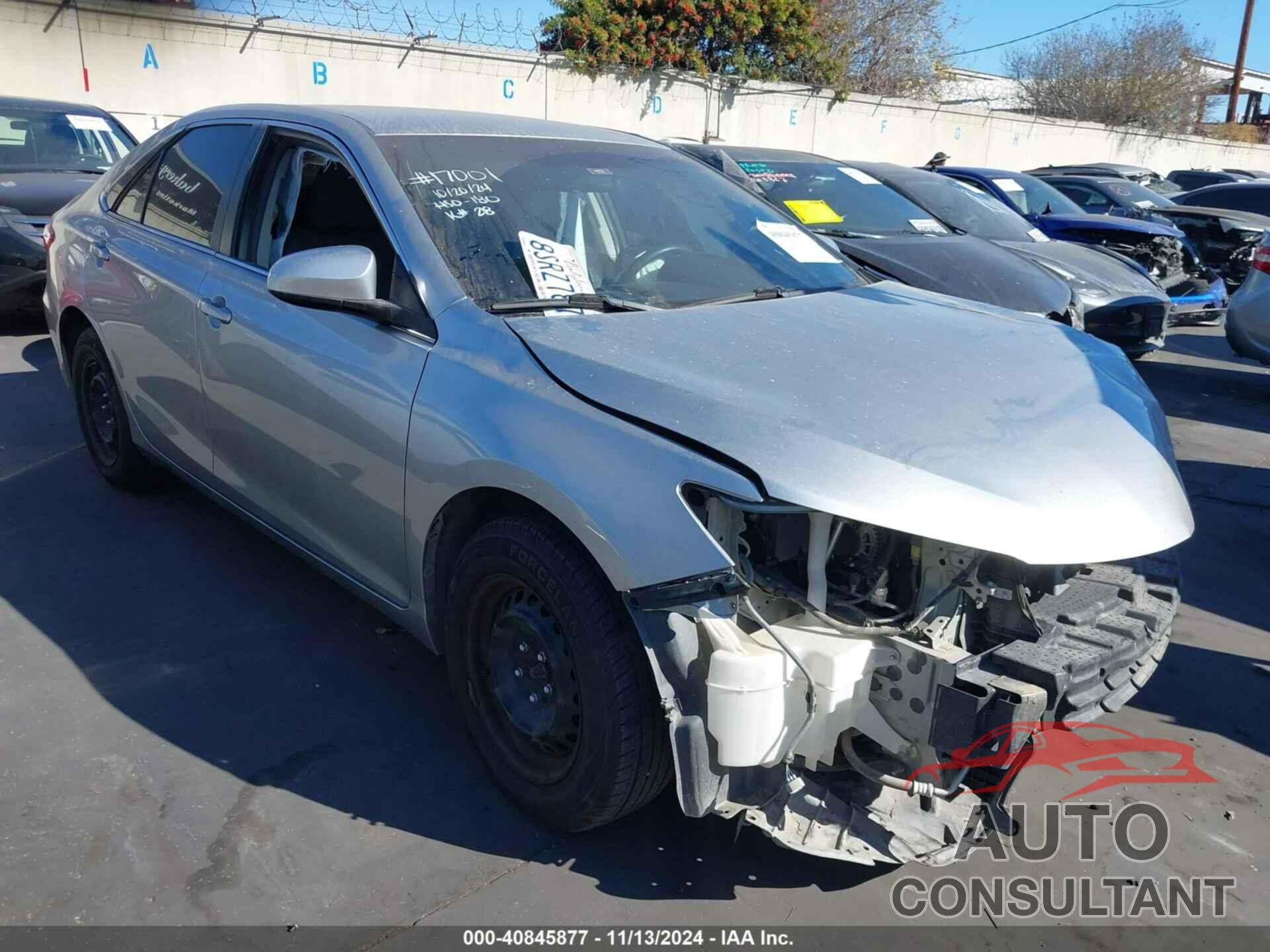 TOYOTA CAMRY 2016 - 4T4BF1FK5GR574040