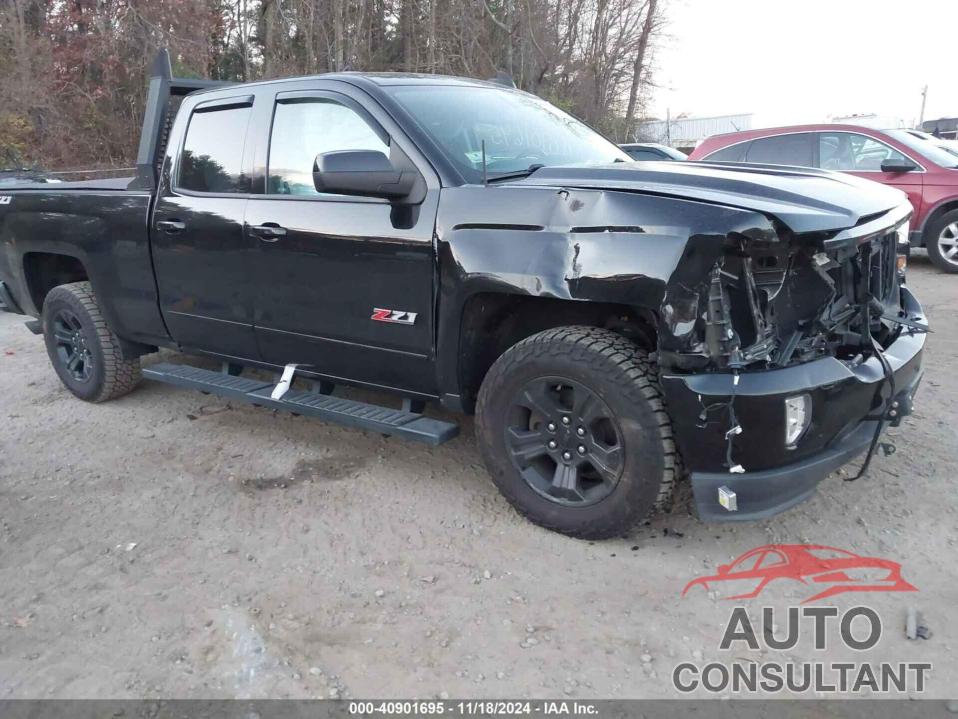 CHEVROLET SILVERADO 1500 2017 - 1GCVKREC8HZ369056
