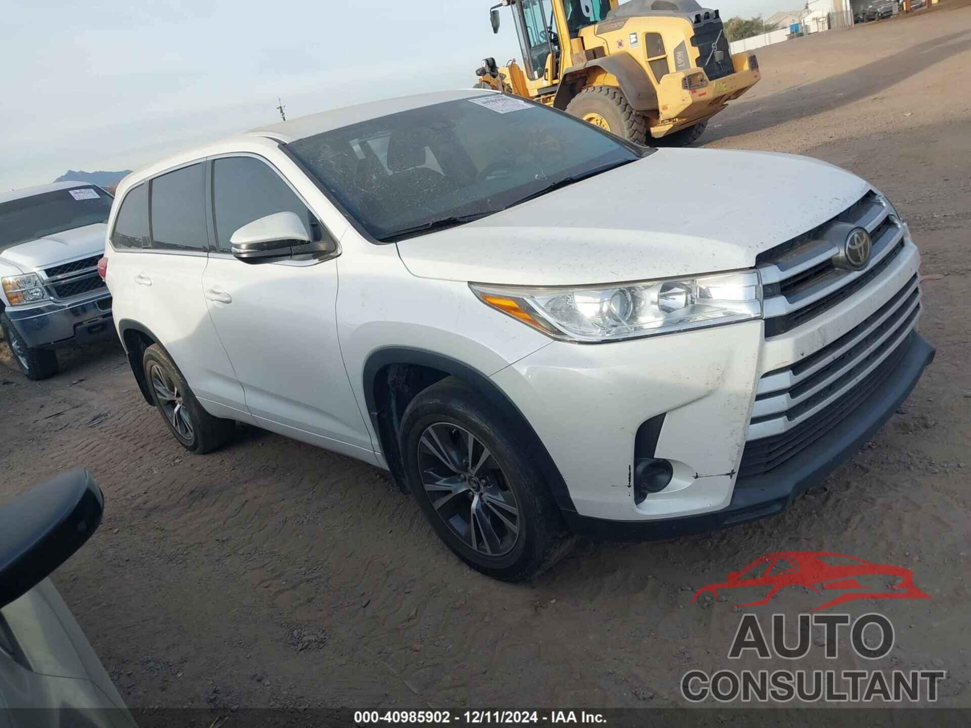 TOYOTA HIGHLANDER 2017 - 5TDZARFH3HS024226