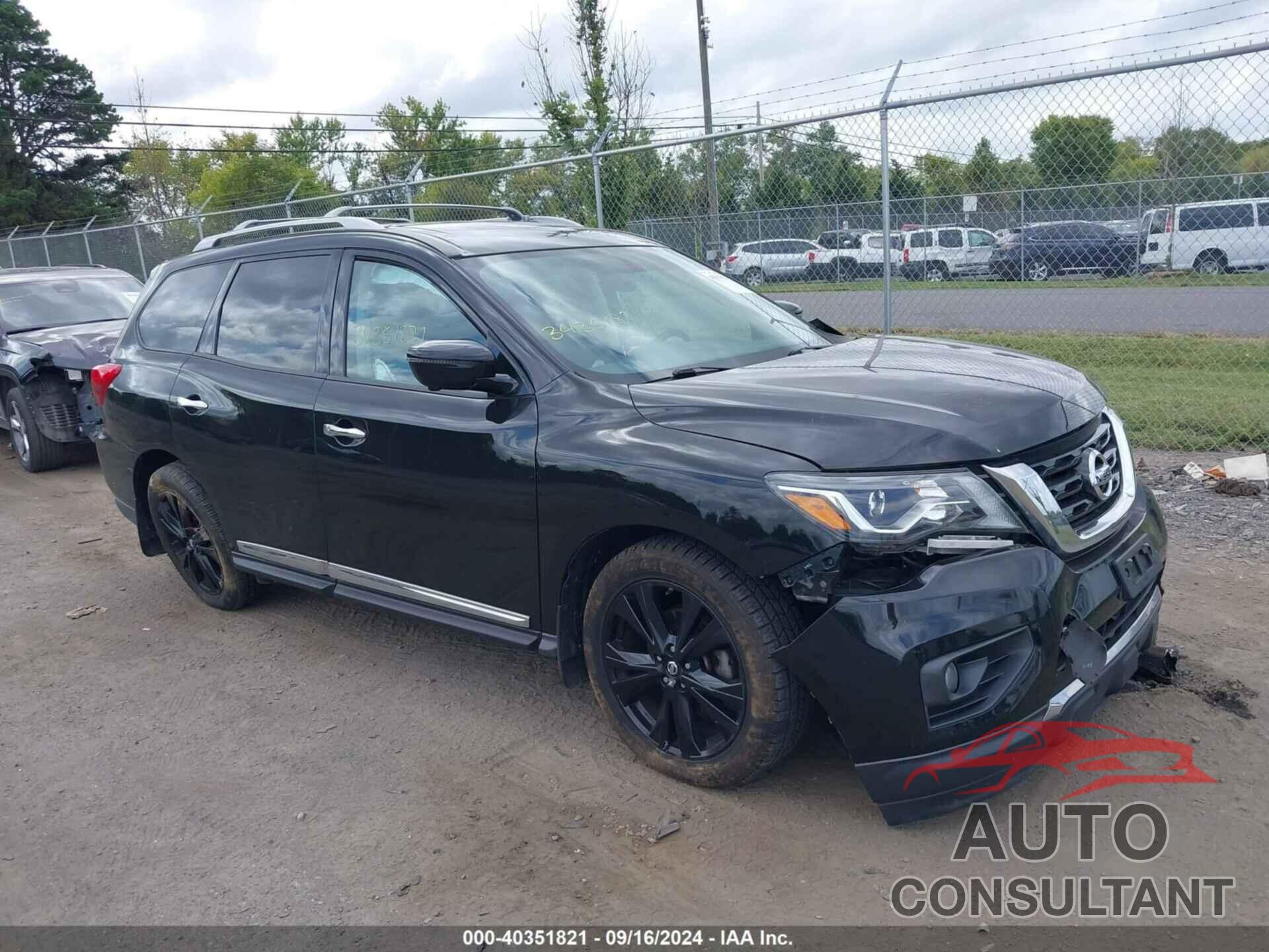 NISSAN PATHFINDER 2017 - 5N1DR2MM3HC670633