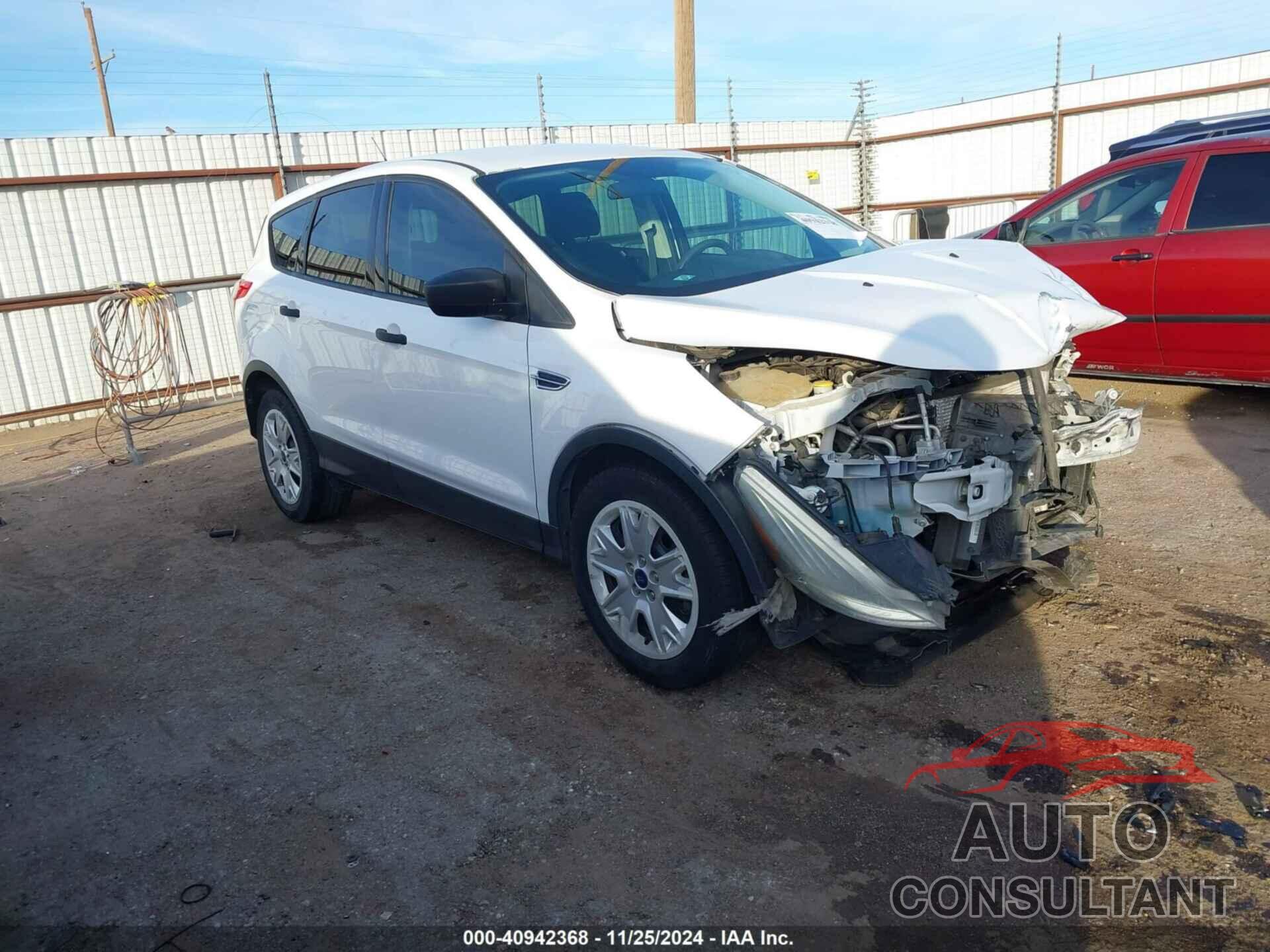 FORD ESCAPE 2016 - 1FMCU0F77GUB82378