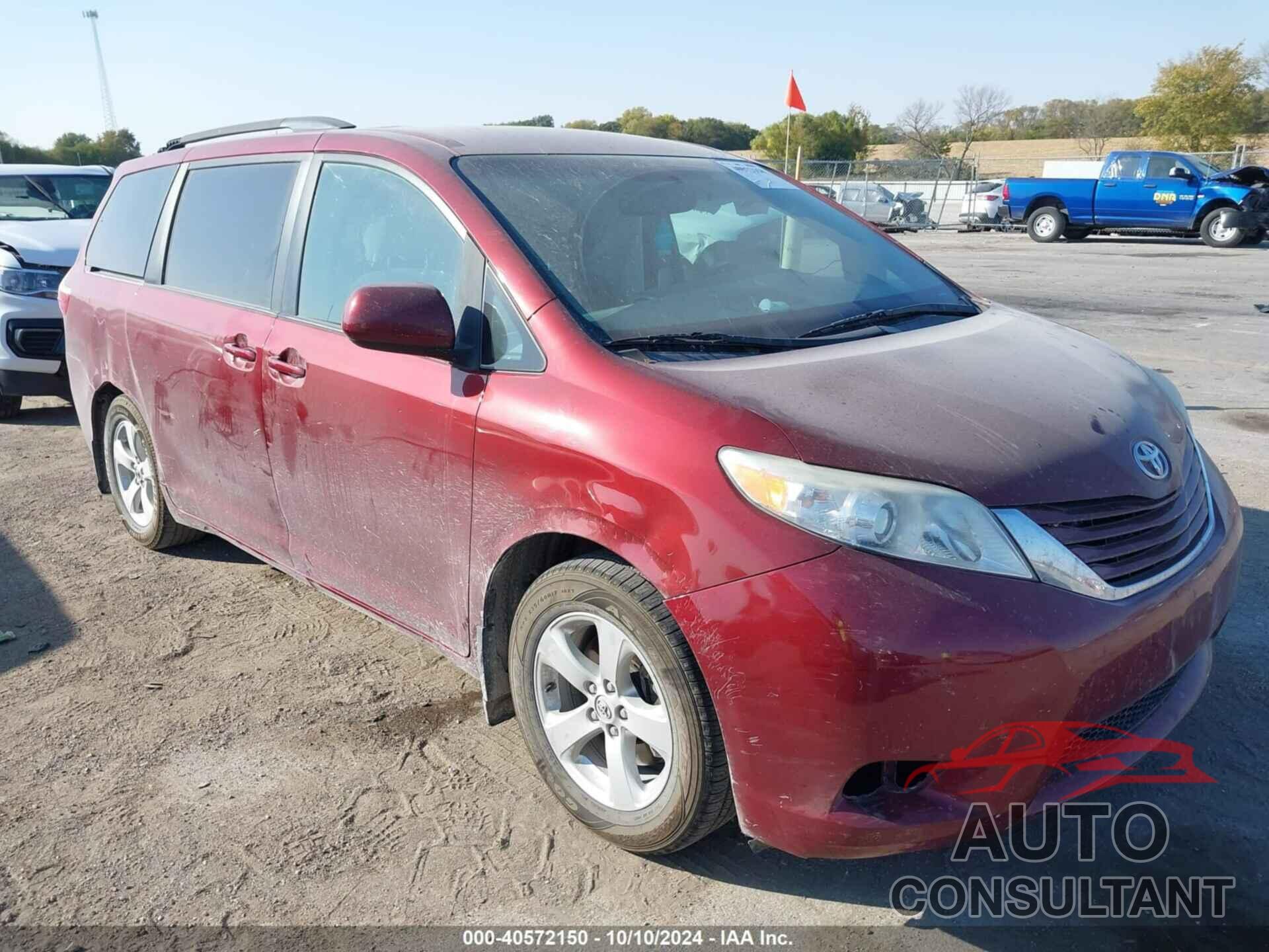 TOYOTA SIENNA 2017 - 5TDKZ3DC3HS798538