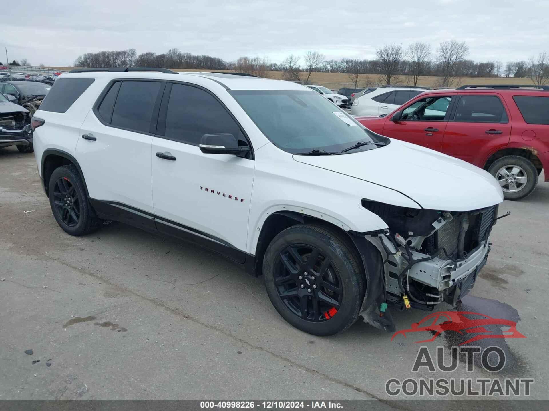 CHEVROLET TRAVERSE 2018 - 1GNEVJKW7JJ115924