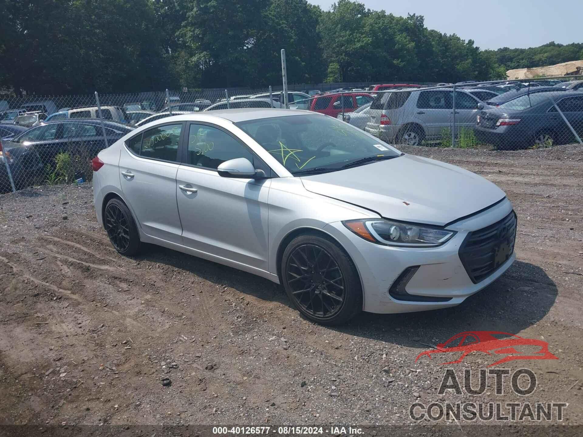 HYUNDAI ELANTRA 2018 - KMHD84LF8JU545192