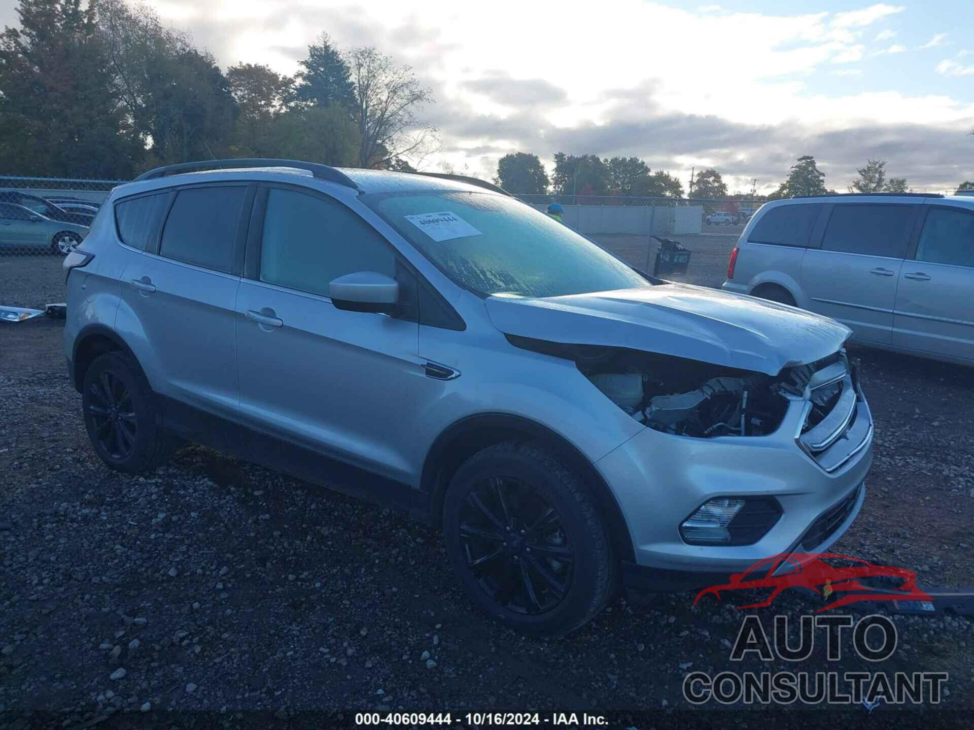FORD ESCAPE 2018 - 1FMCU9GD8JUC02959