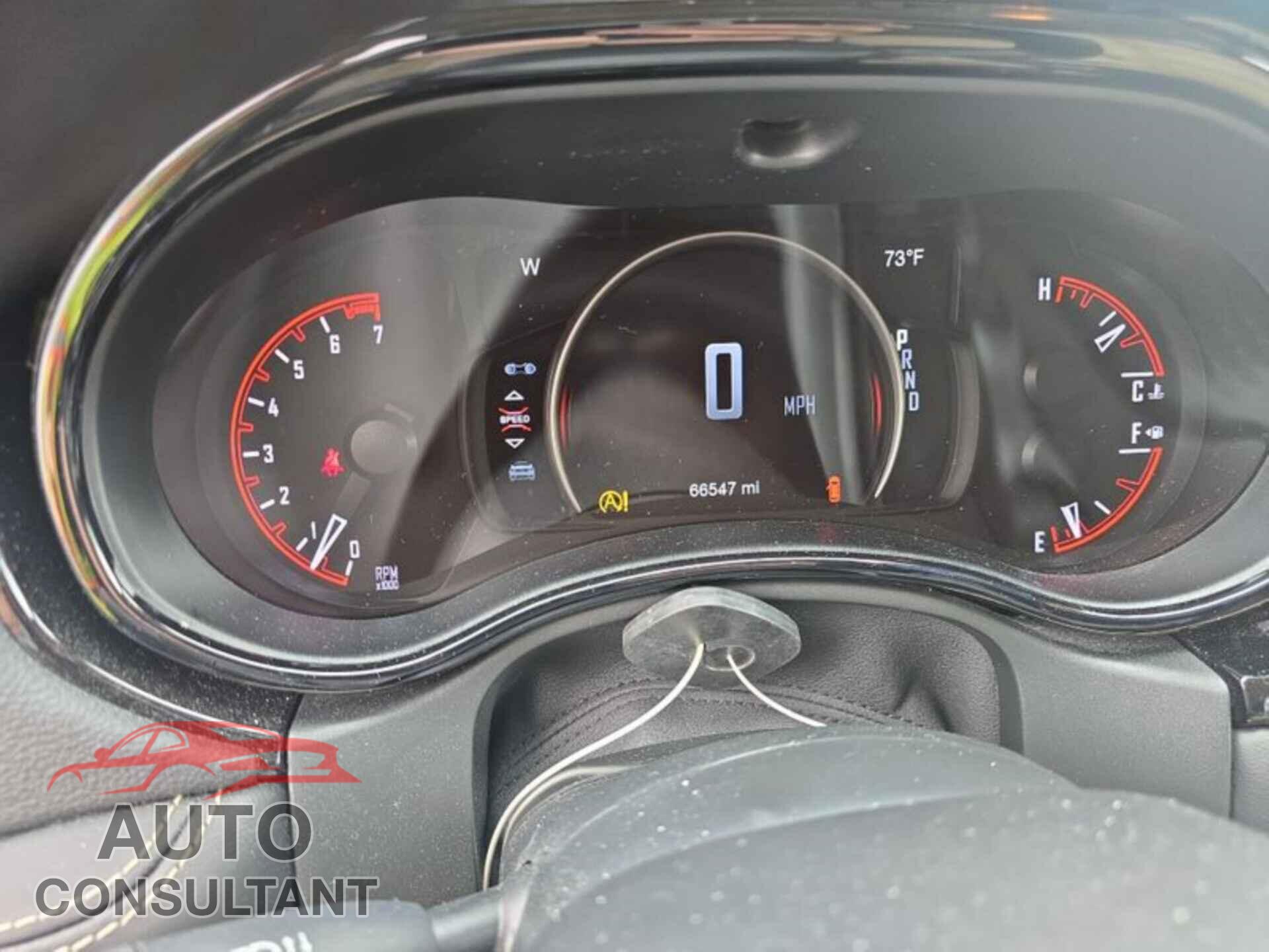 DODGE DURANGO 2021 - 1C4RDJAG2MC682882