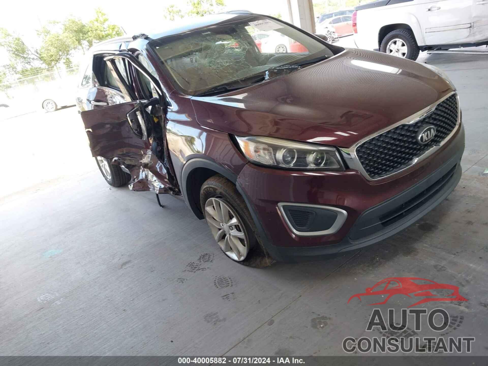 KIA SORENTO 2018 - 5XYPG4A53JG350276
