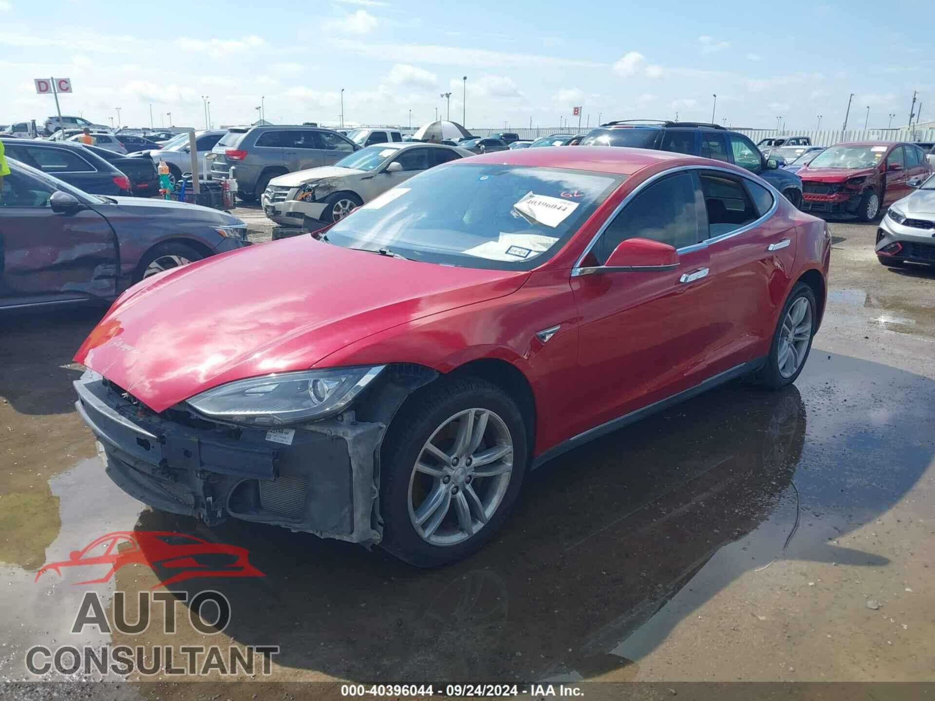 TESLA MODEL S 2014 - 5YJSA1H18EFP42406