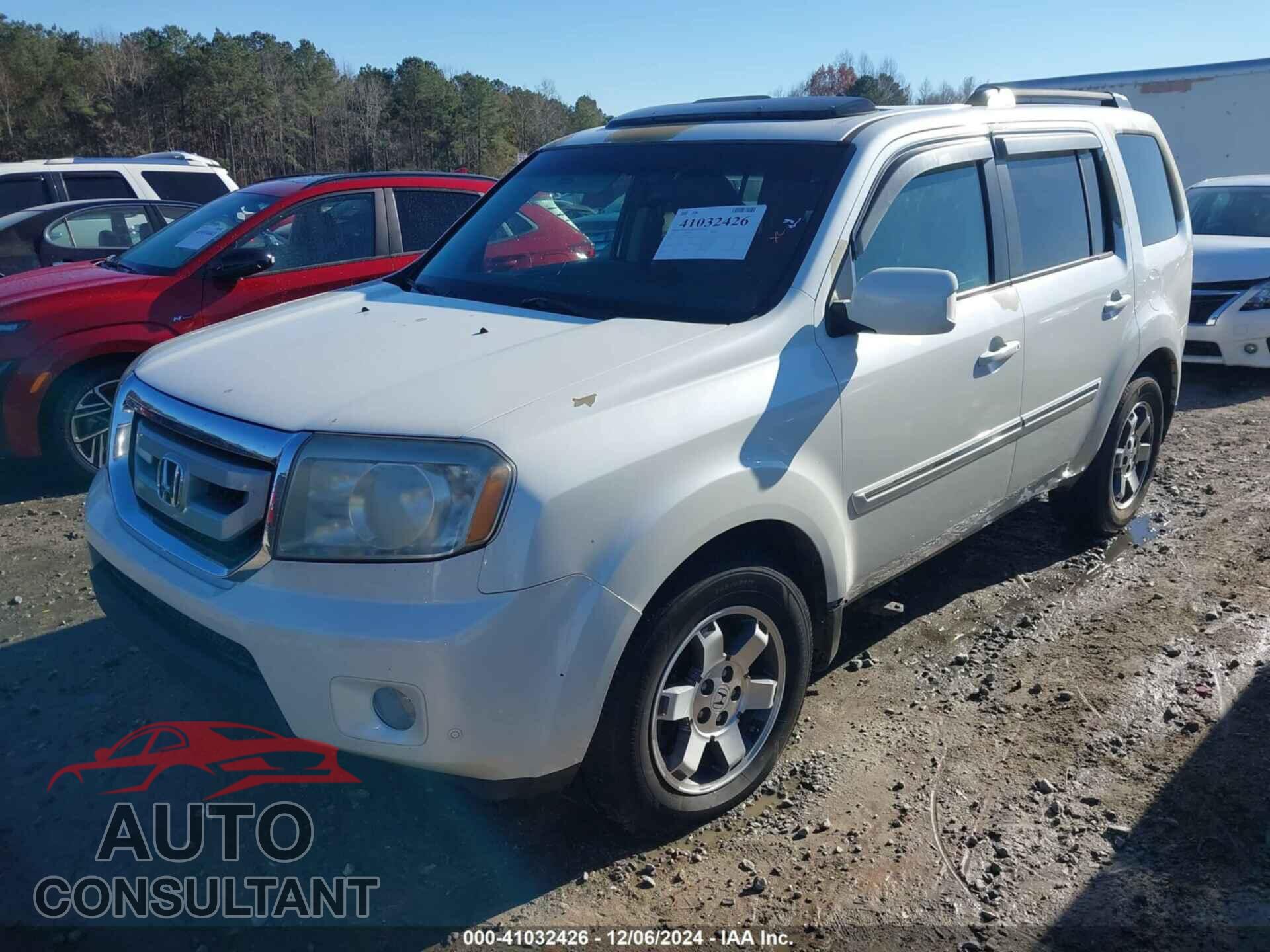 HONDA PILOT 2011 - 5FNYF3H99BB045951