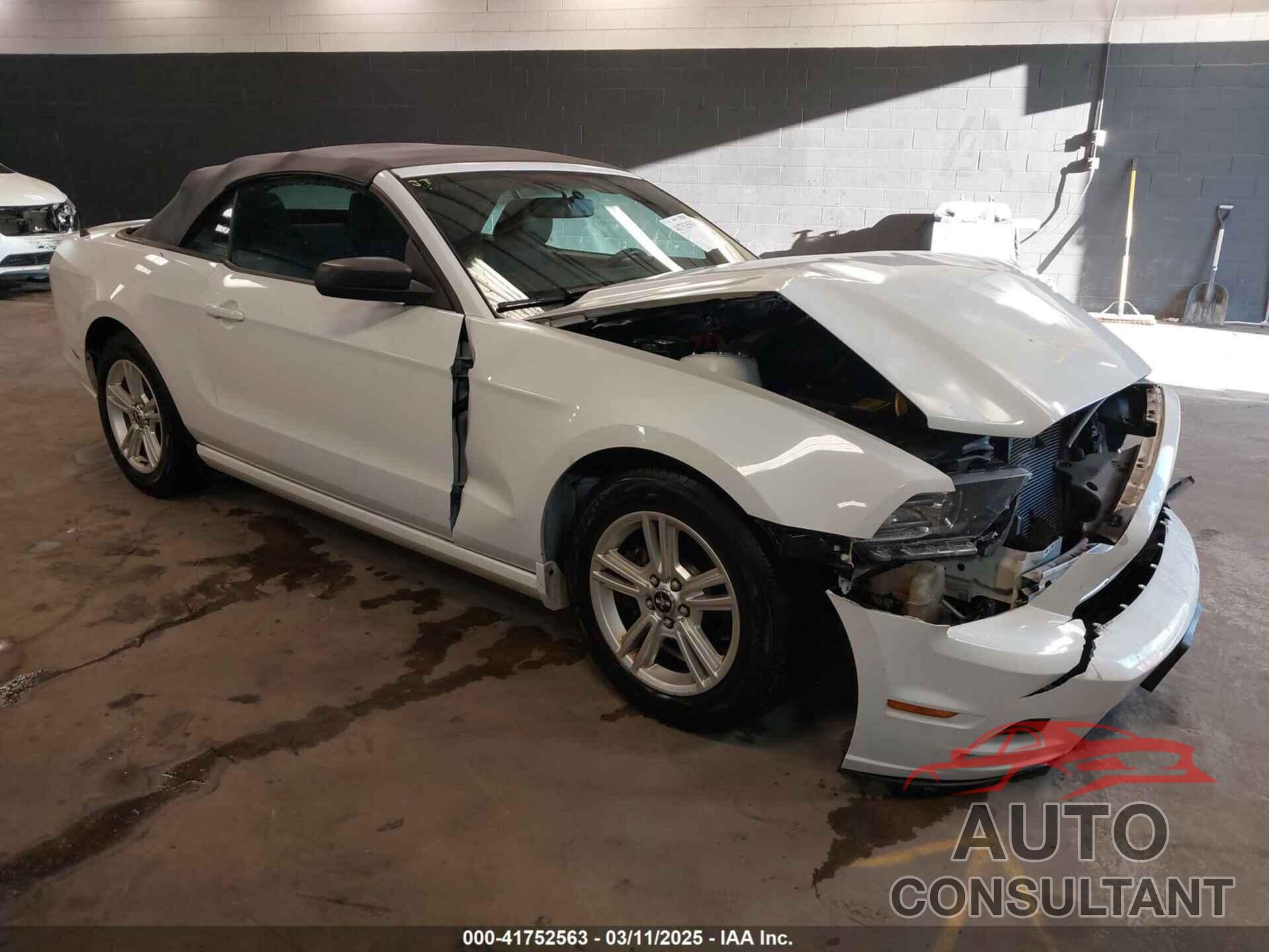 FORD MUSTANG 2014 - 1ZVBP8EM4E5267406