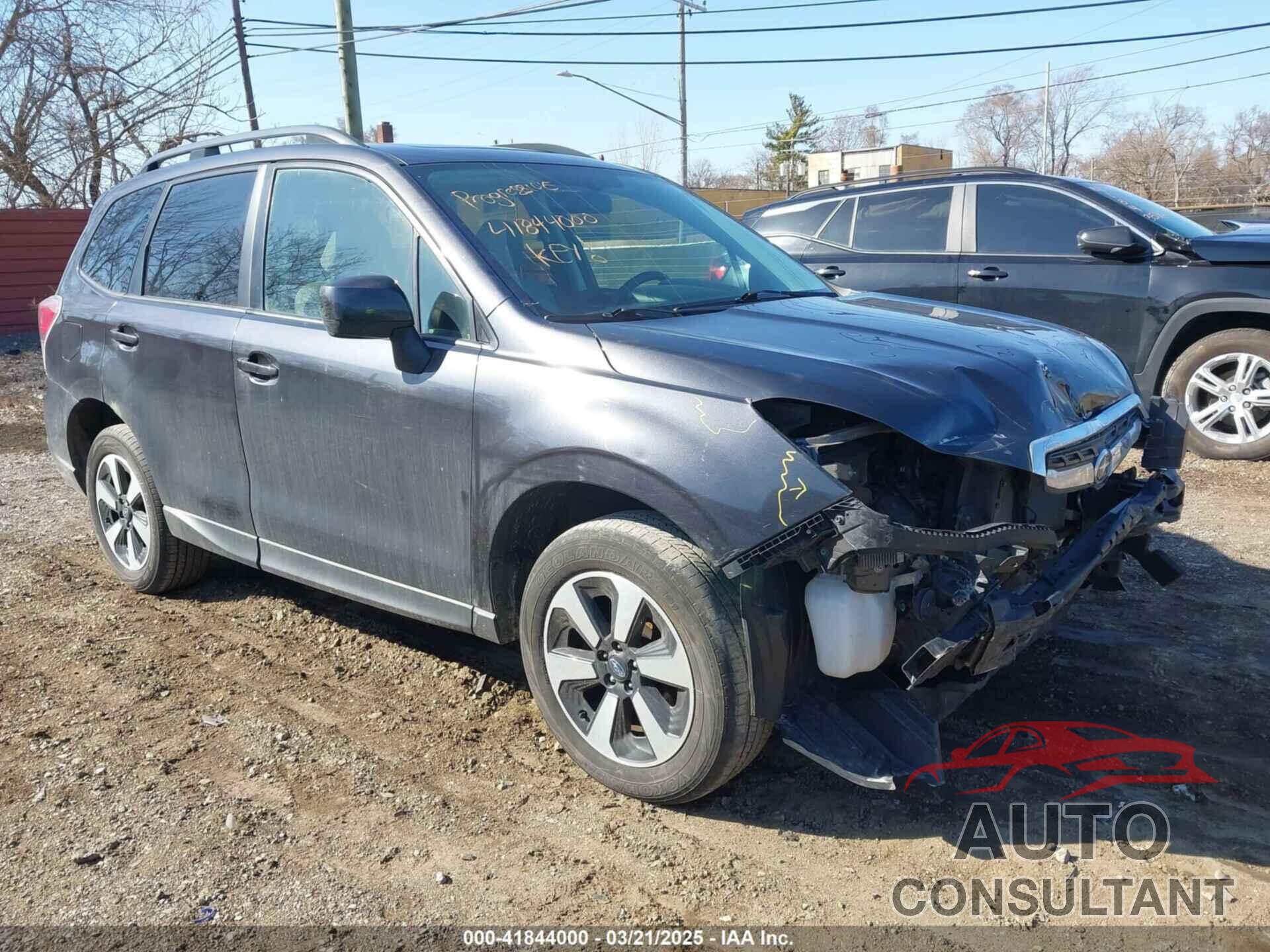 SUBARU FORESTER 2018 - JF2SJAEC9JH411903