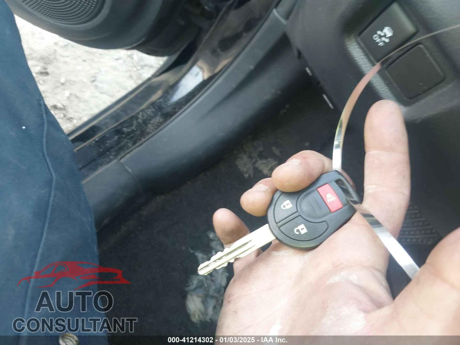 NISSAN VERSA NOTE 2014 - 3N1CE2CP2EL426403