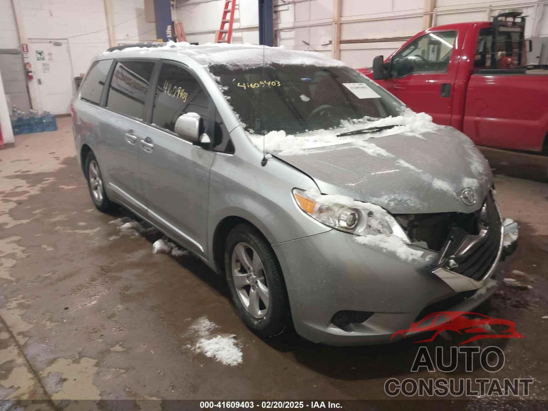 TOYOTA SIENNA 2014 - 5TDKK3DC4ES423340