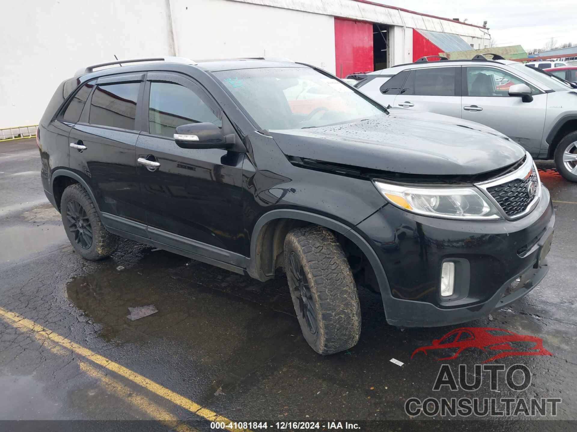 KIA SORENTO 2014 - 5XYKT4A66EG515869