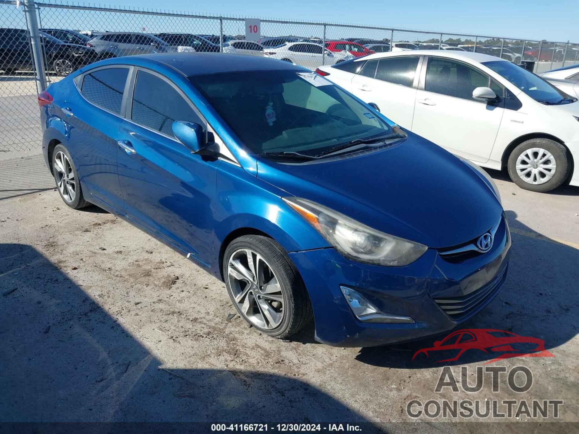 HYUNDAI ELANTRA 2015 - KMHDH4AE4FU255520