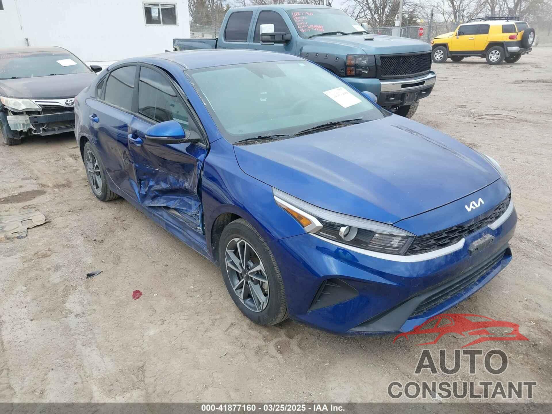 KIA FORTE 2023 - 3KPF24ADXPE573180